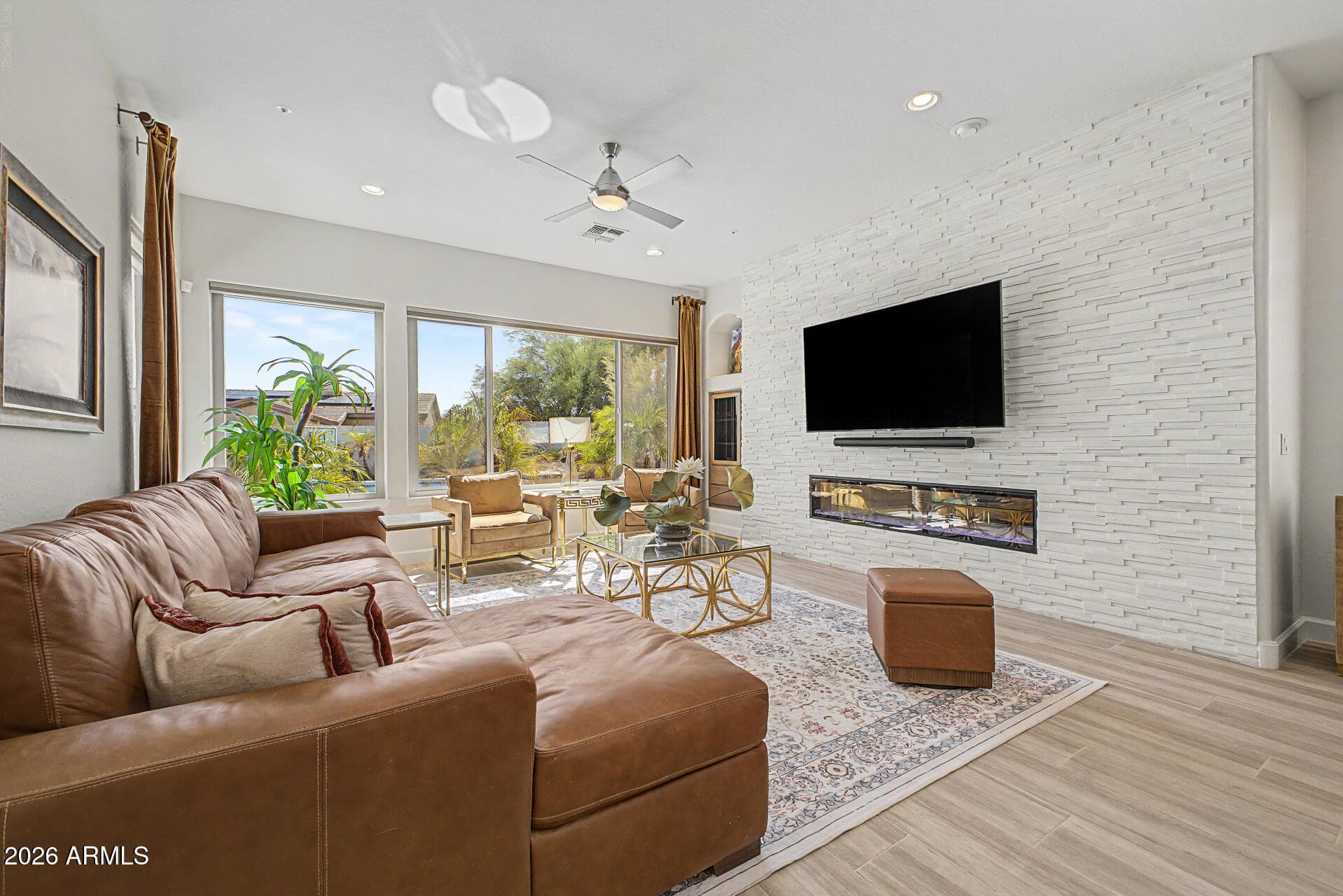 17675 W Willow Drive — photo 2