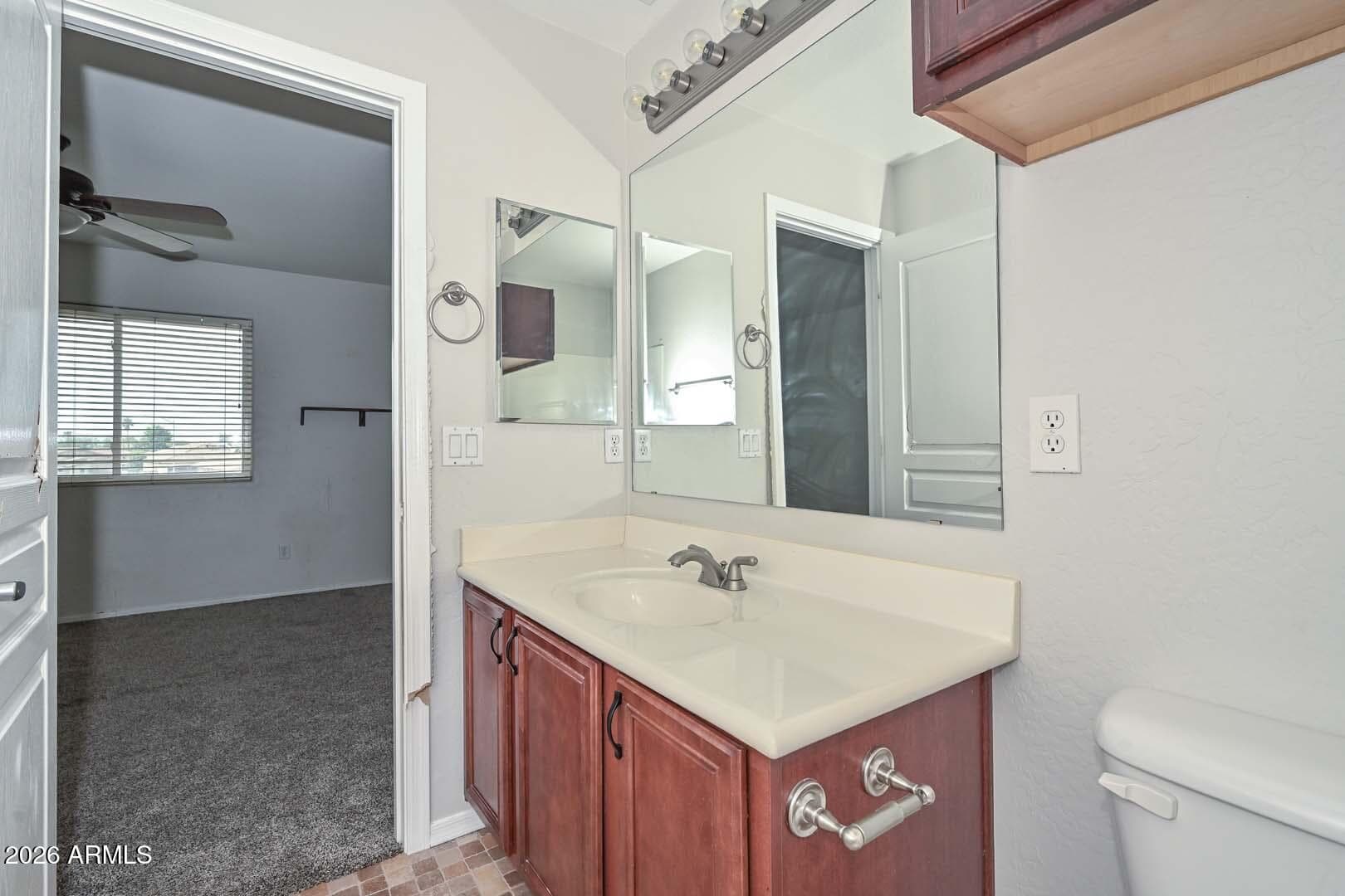 18508 W Acapulco Lane — photo 4
