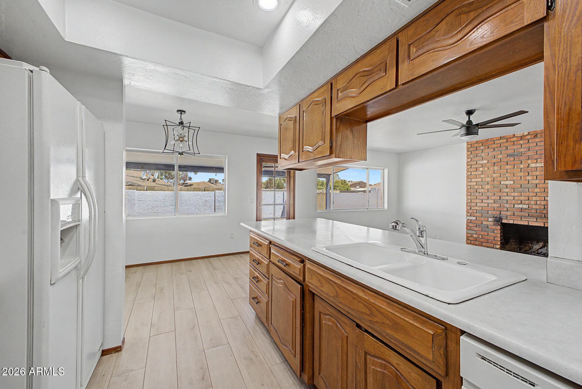 2060 E Libra Drive — photo 8