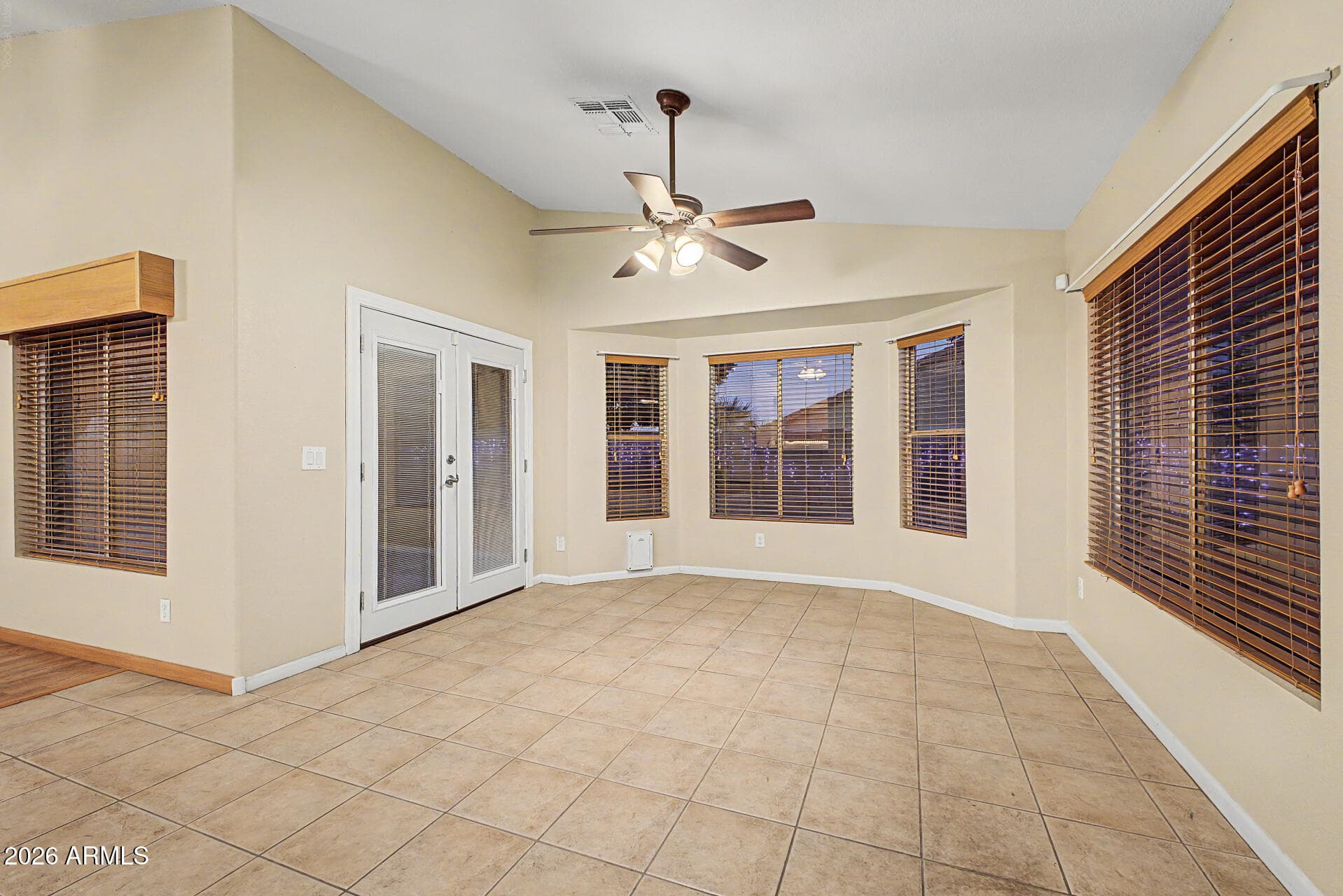 8755 W Melinda Lane — photo 5