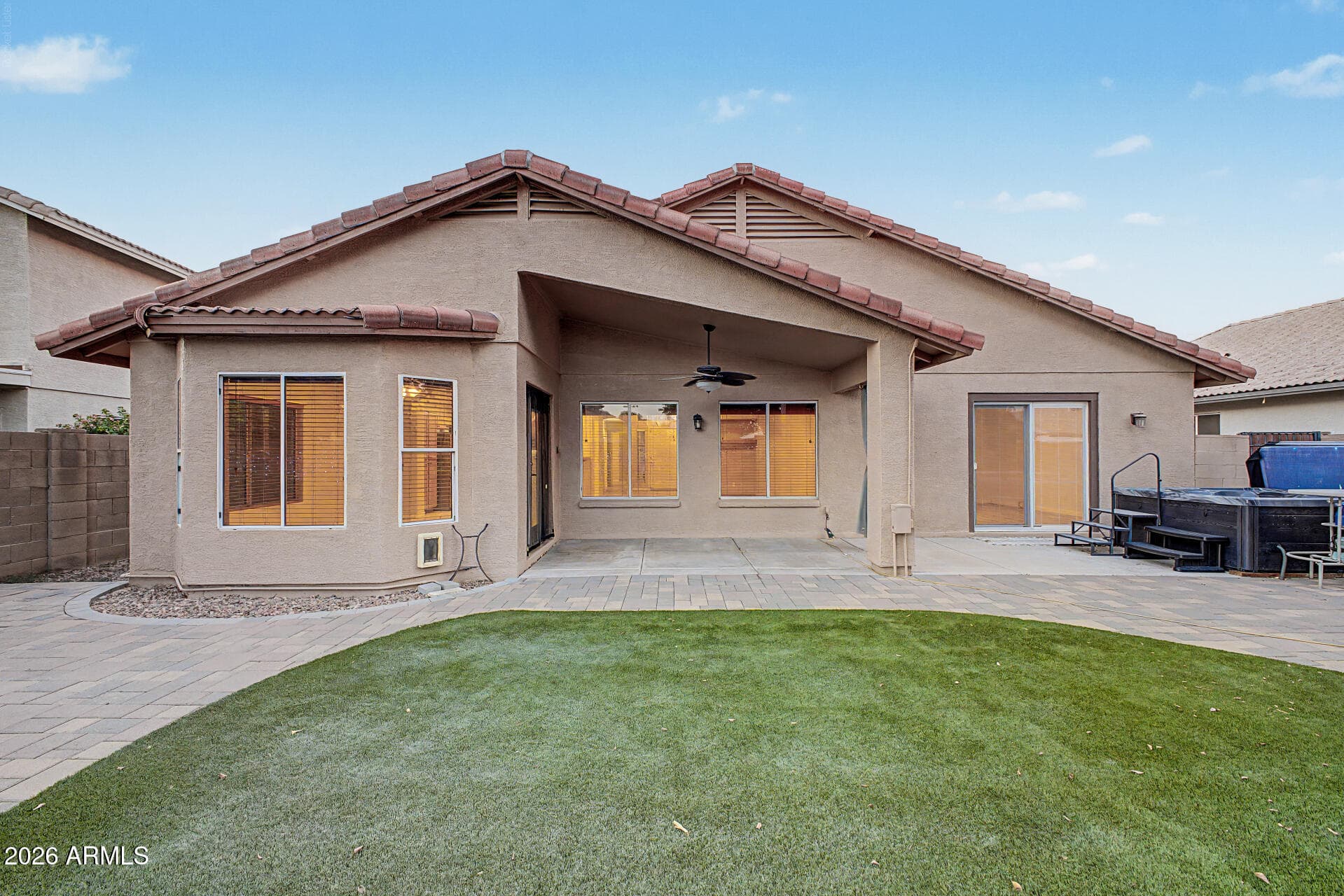 8755 W Melinda Lane — photo 2