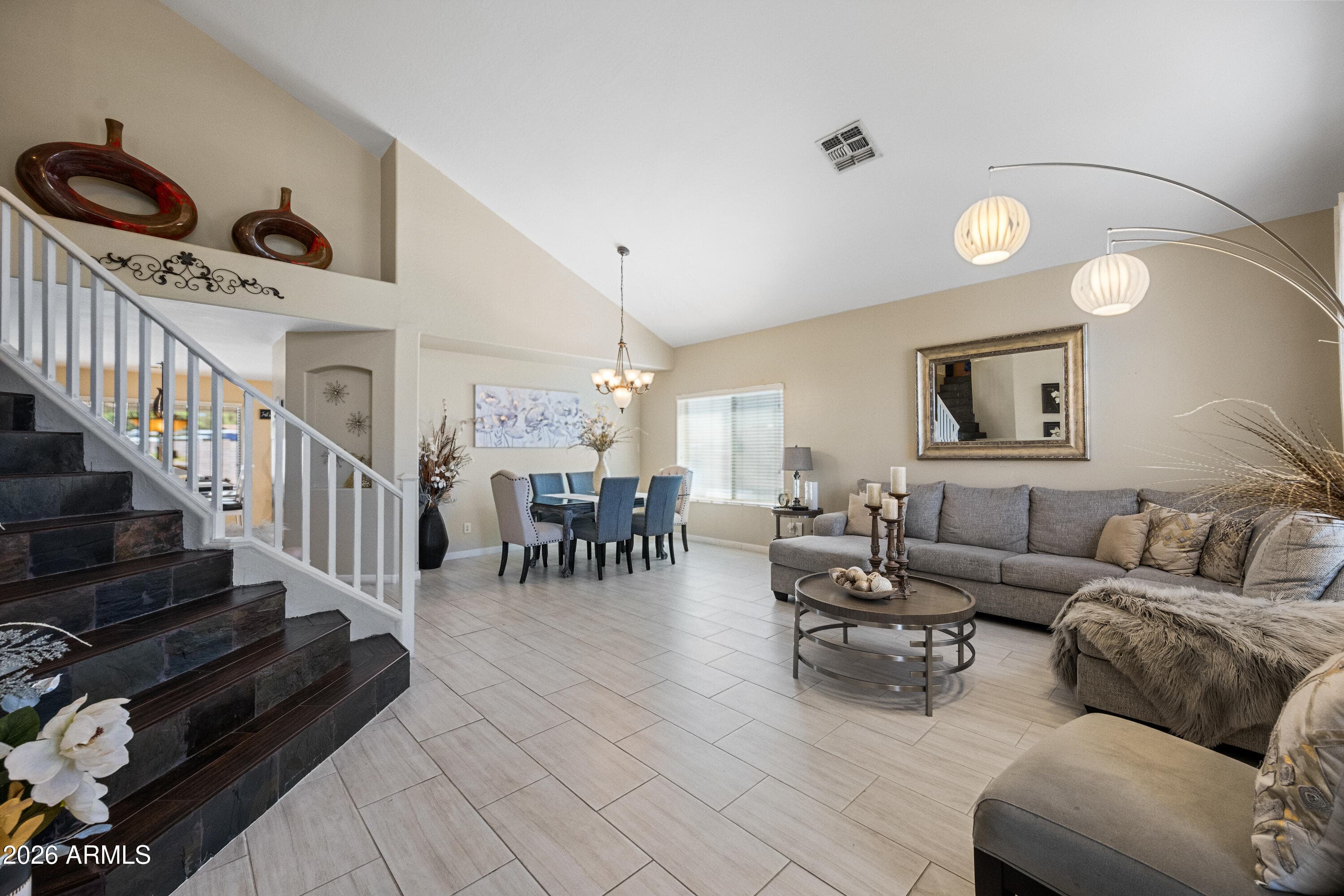 8320 W Berridge Lane — photo 2