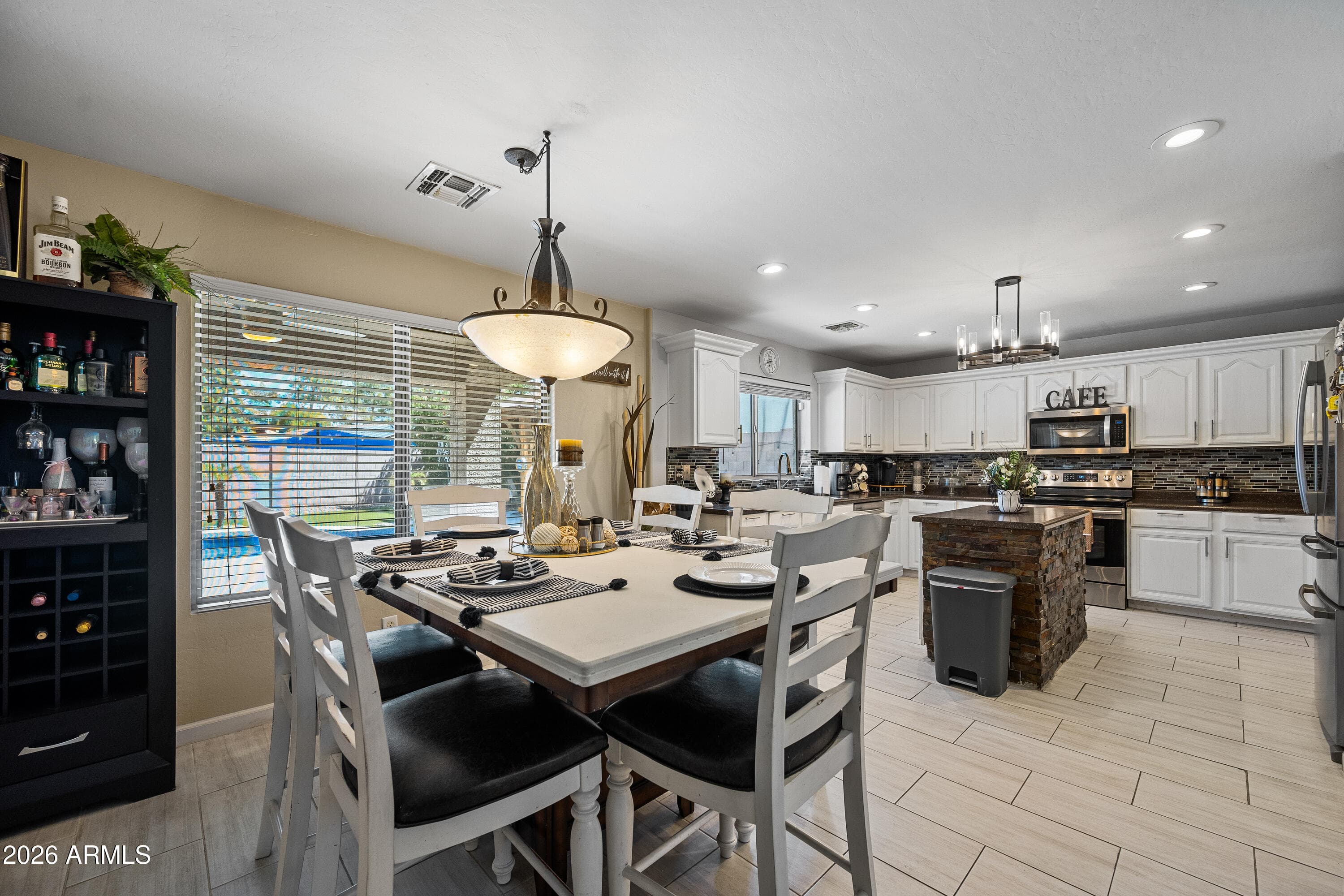8320 W Berridge Lane — photo 4