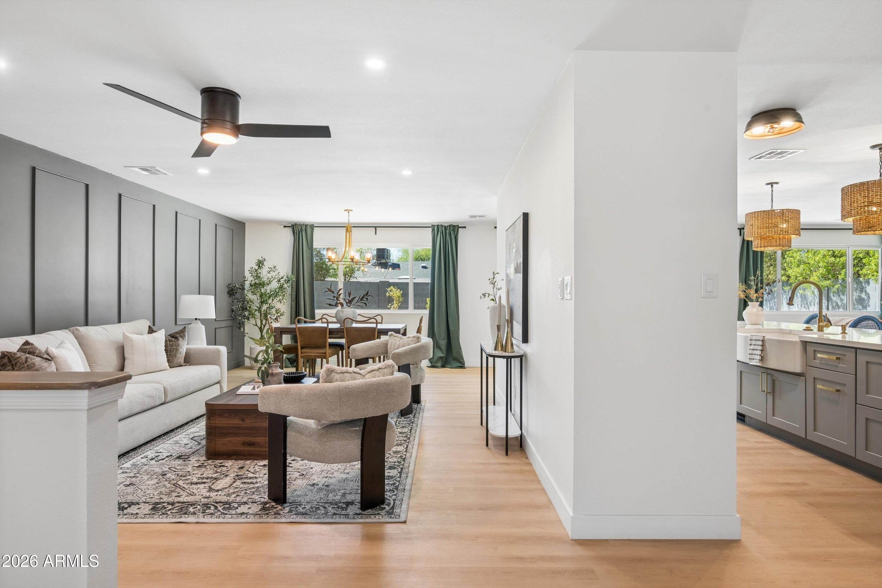735 E Manhatton Drive — photo 3