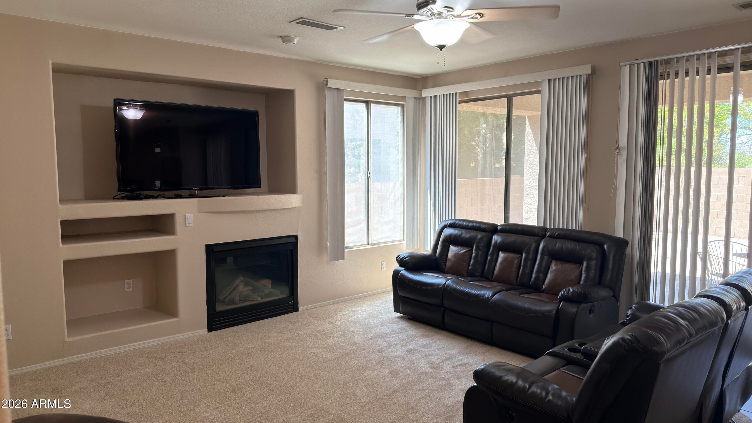 25422 N 68th Drive — photo 2