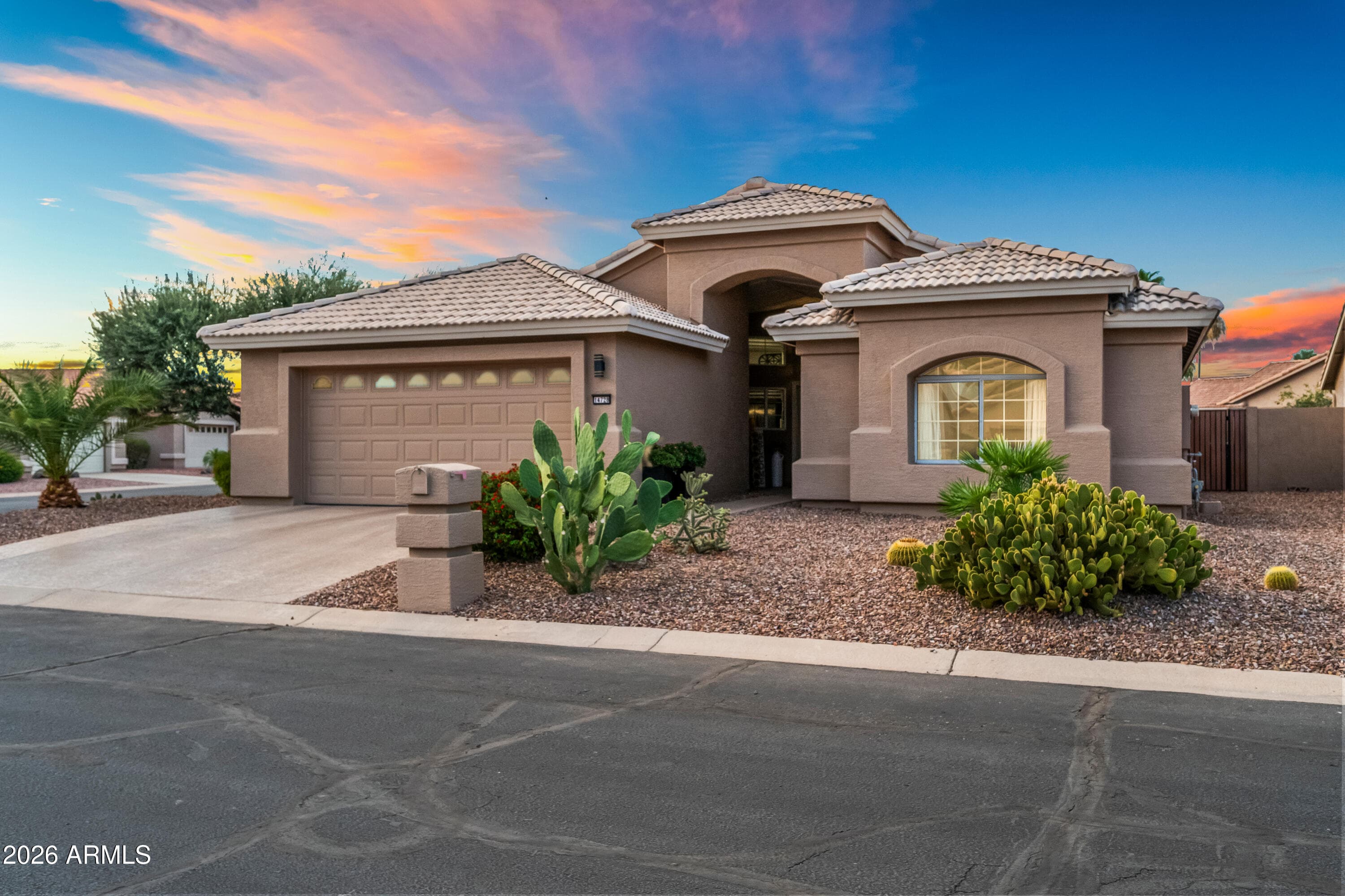 14728 W Cheery Lynn Drive — photo 2
