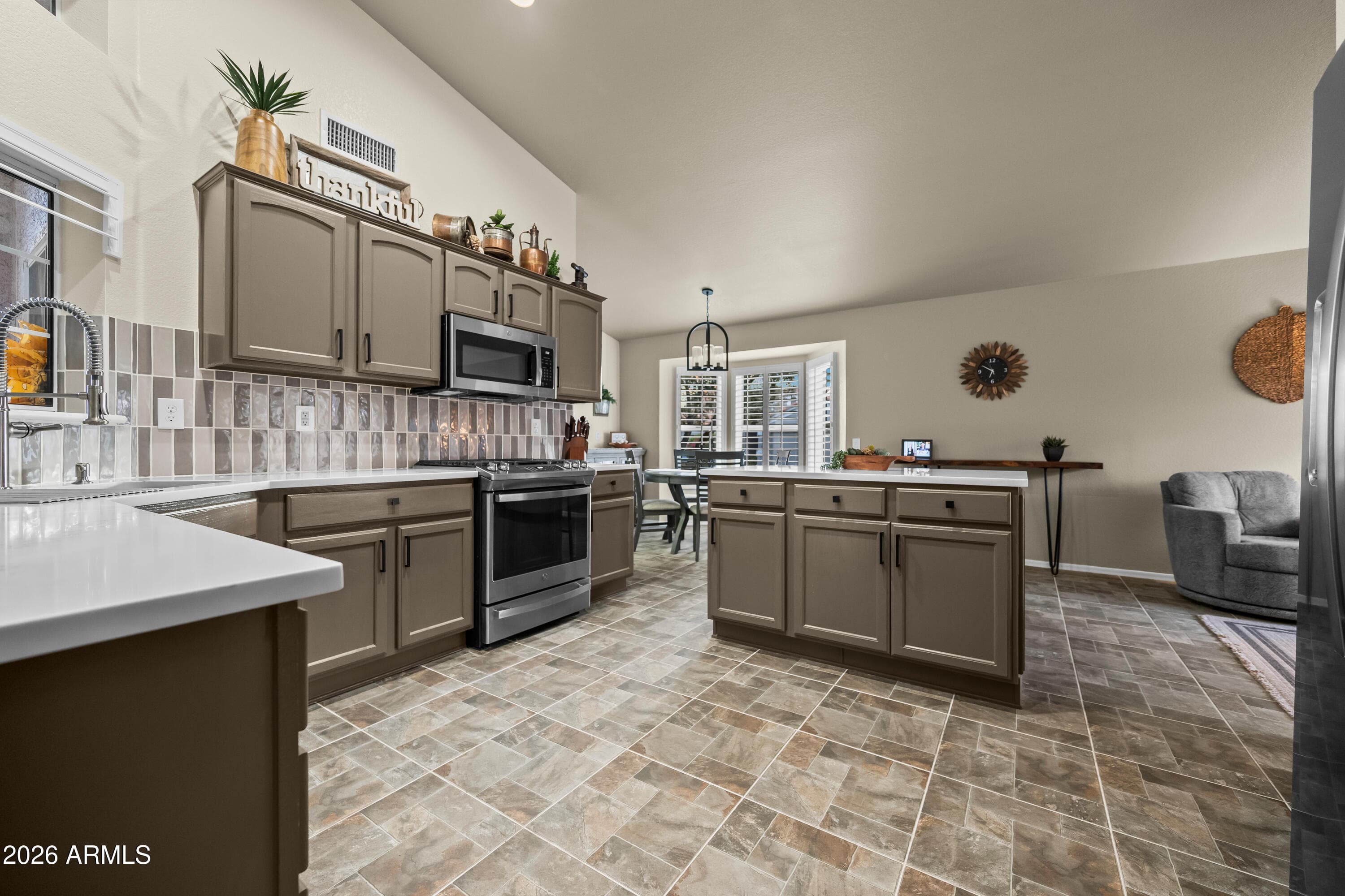 14728 W Cheery Lynn Drive — photo 7