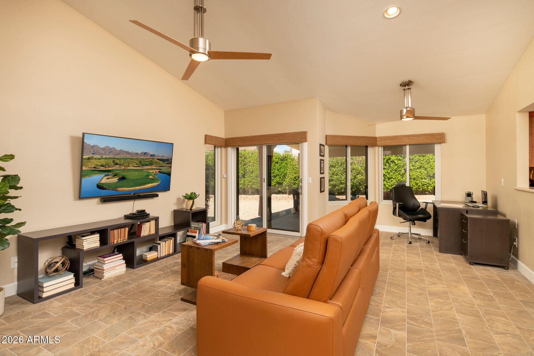 6234 E Betty Elyse Lane — photo 4