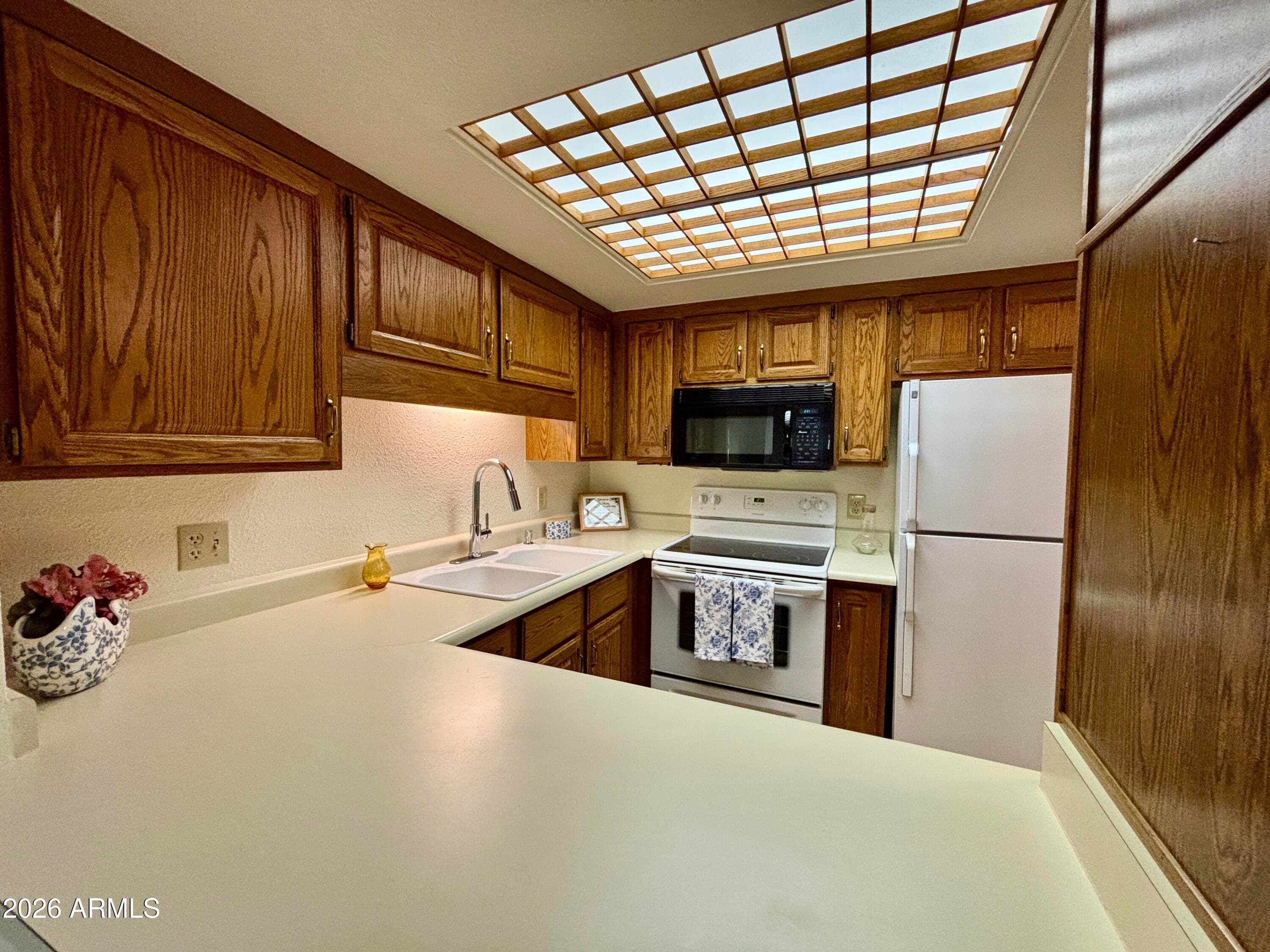 10330 W Thunderbird Boulevard A316 — photo 4