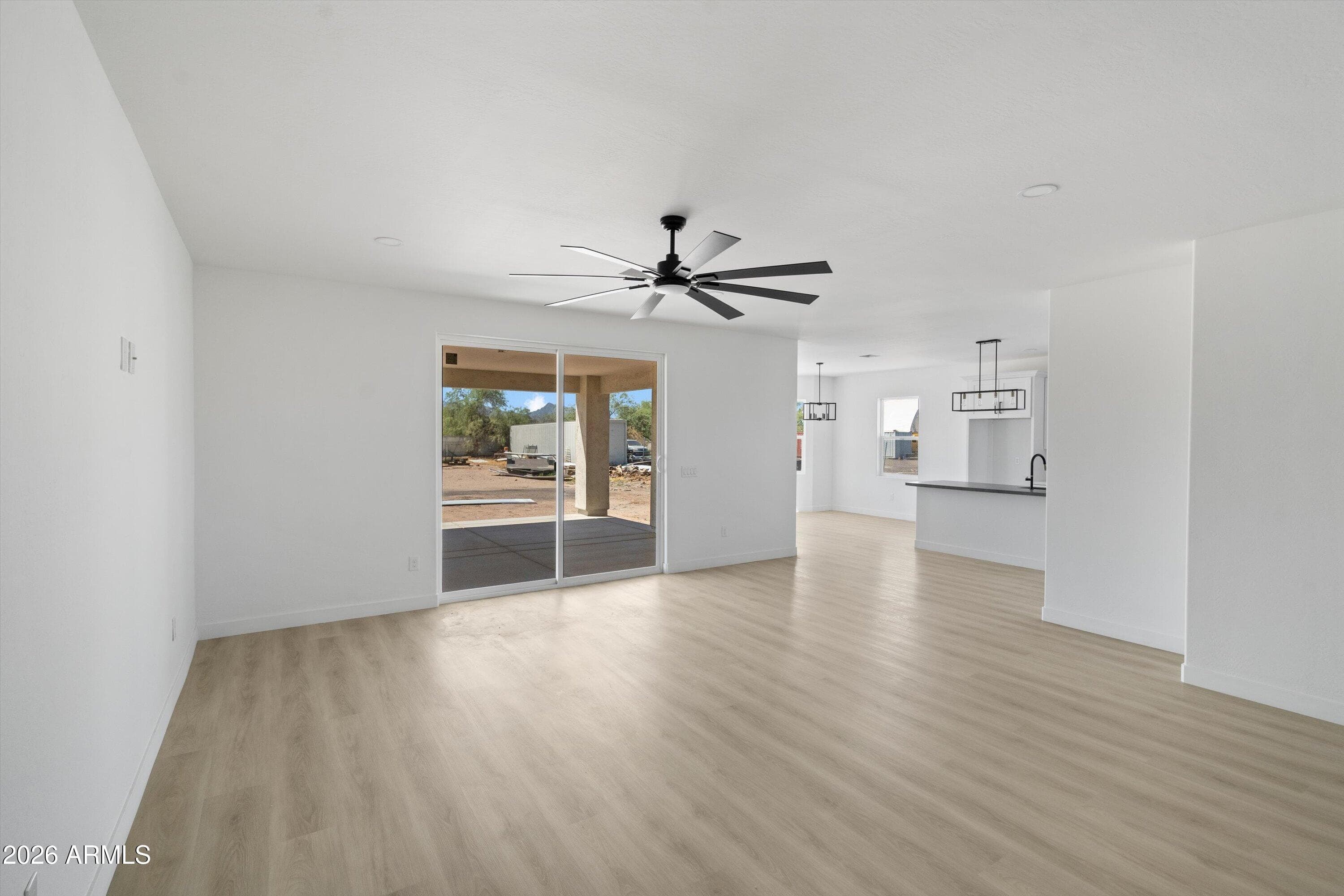 10931 W Lower Buckeye Road — photo 8