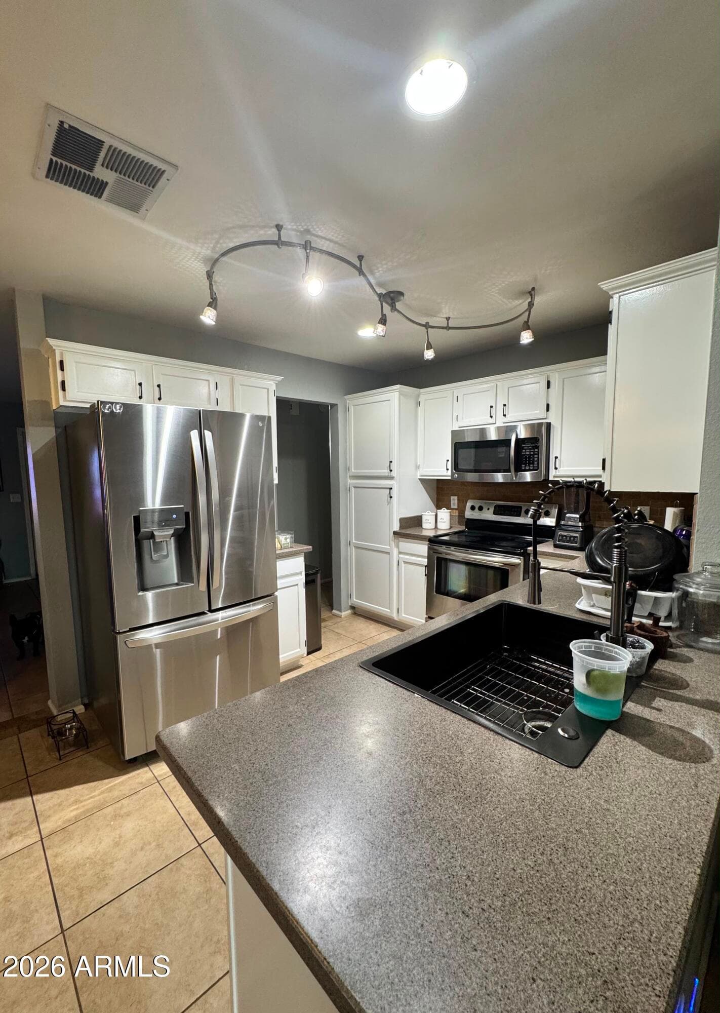 3152 W Crest Lane, Phoenix, Arizona