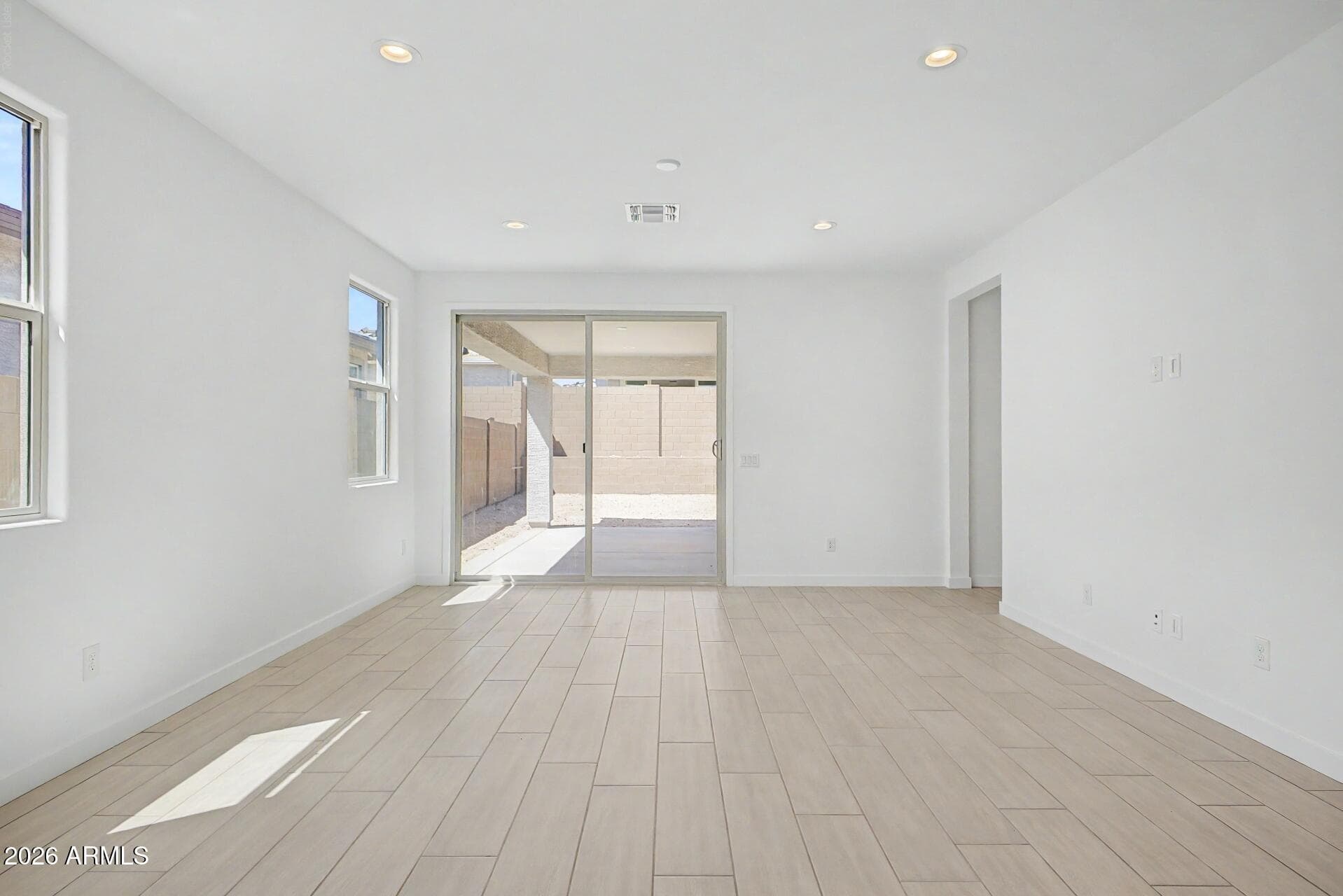 15880 W Vogel Avenue — photo 8