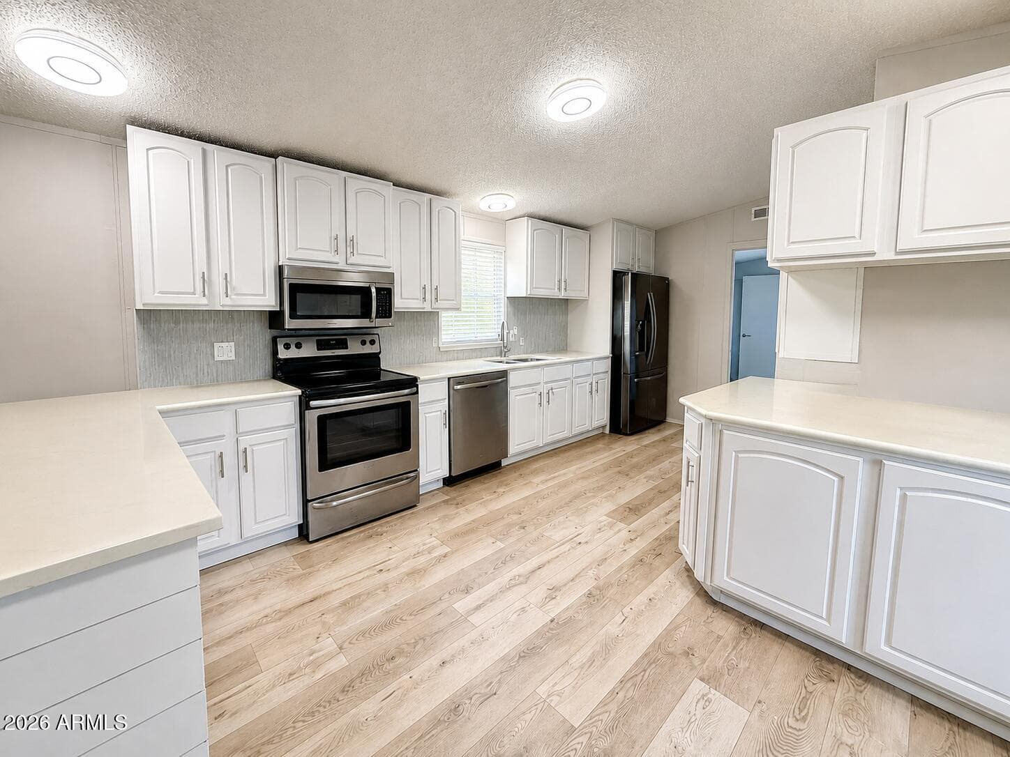 10810 N 91st Avenue 83 — photo 3