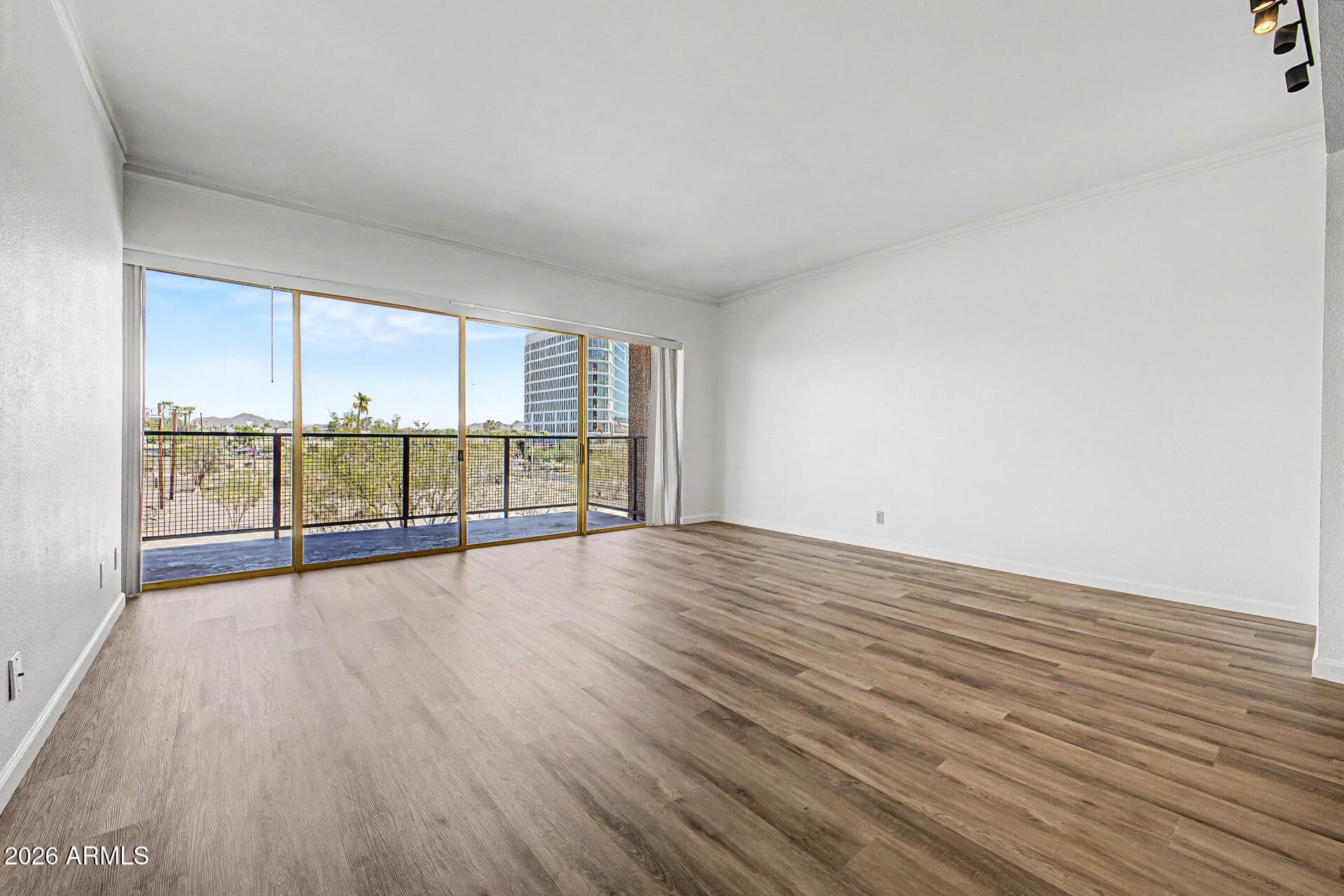 4750 N Central Avenue 3A — photo 2