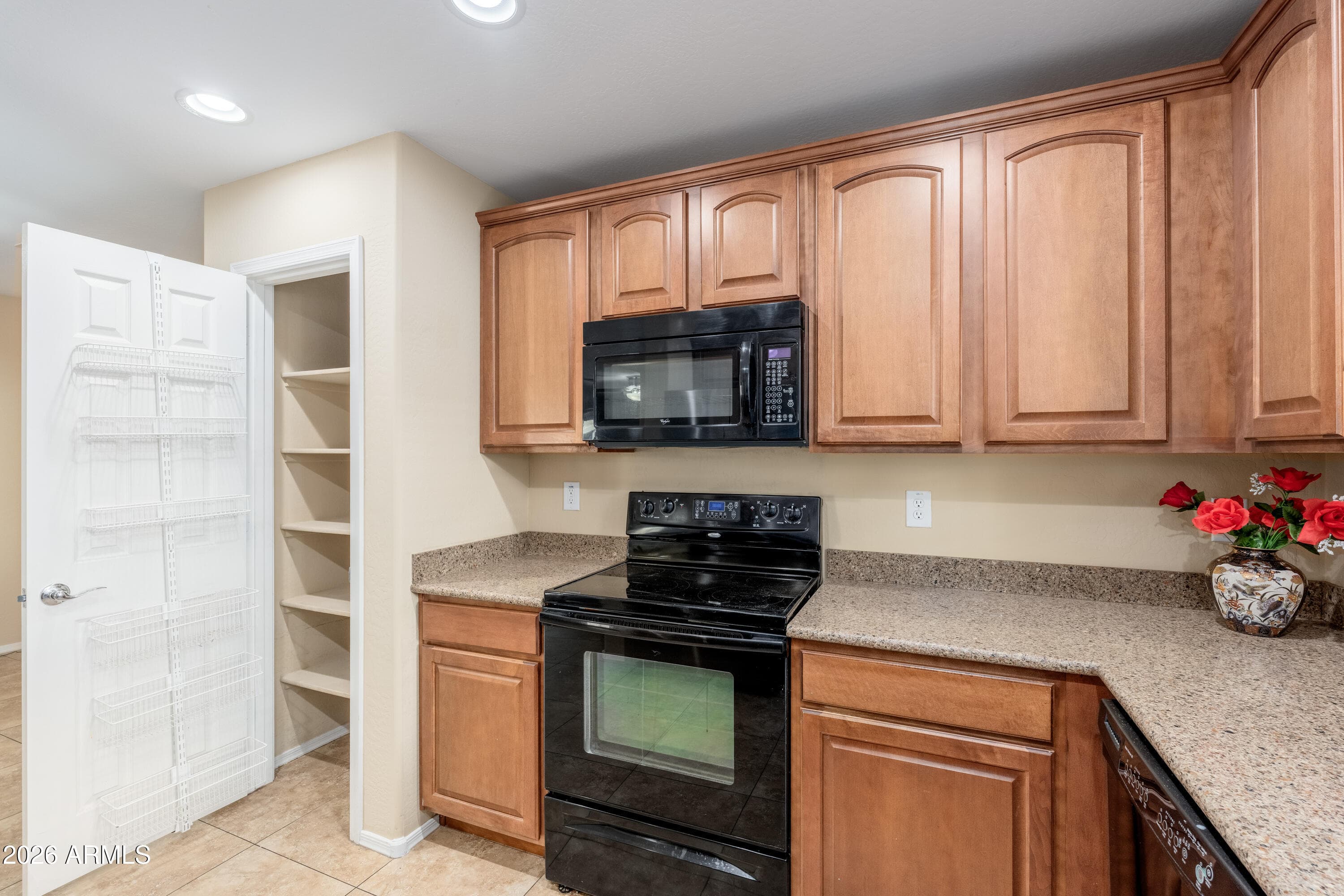 2551 E Boston Street — photo 5
