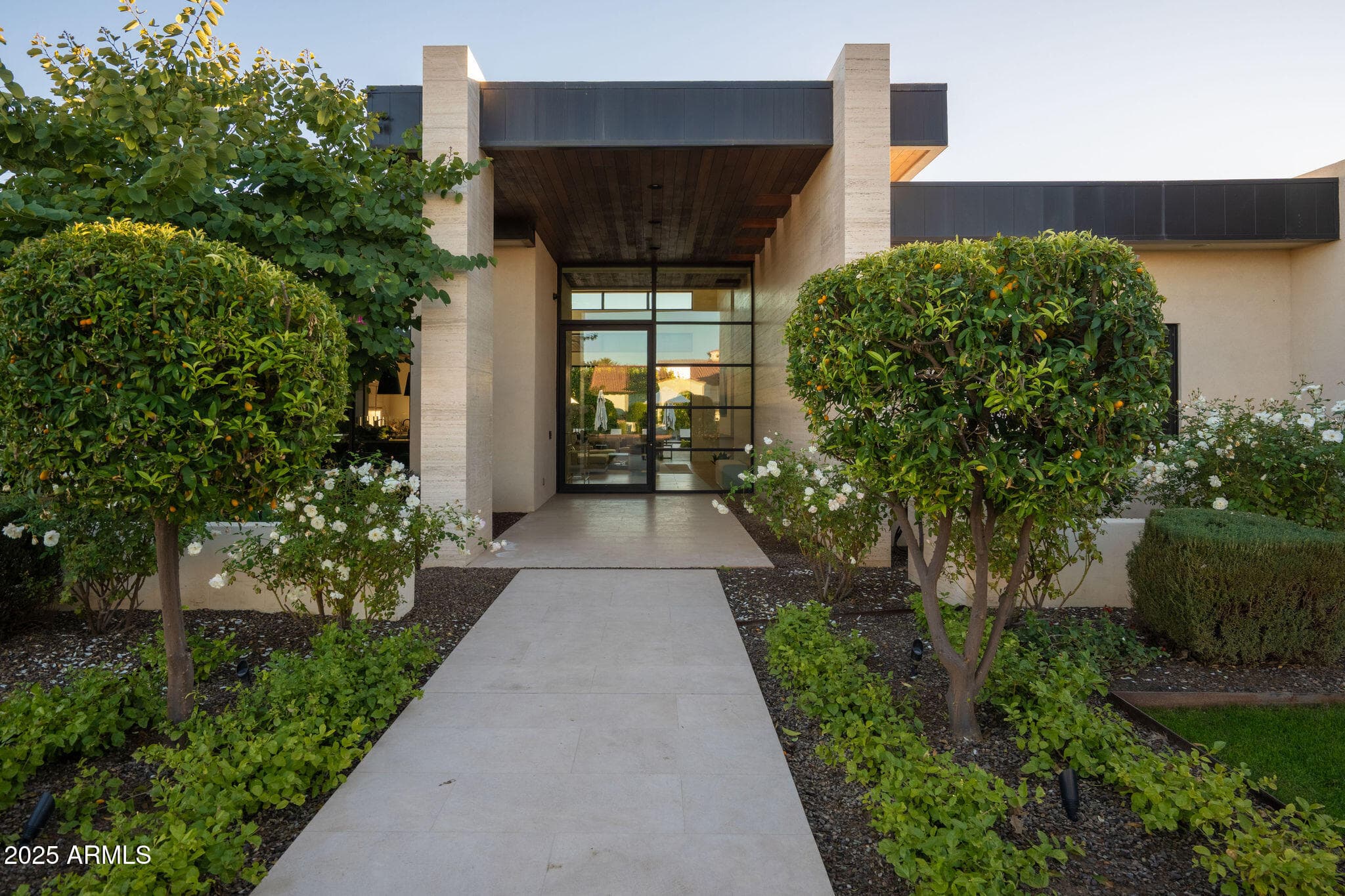 5333 E Via Los Caballos — photo 4