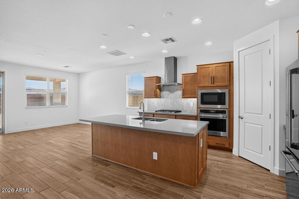 17084 W Honeysuckle Drive — photo 8
