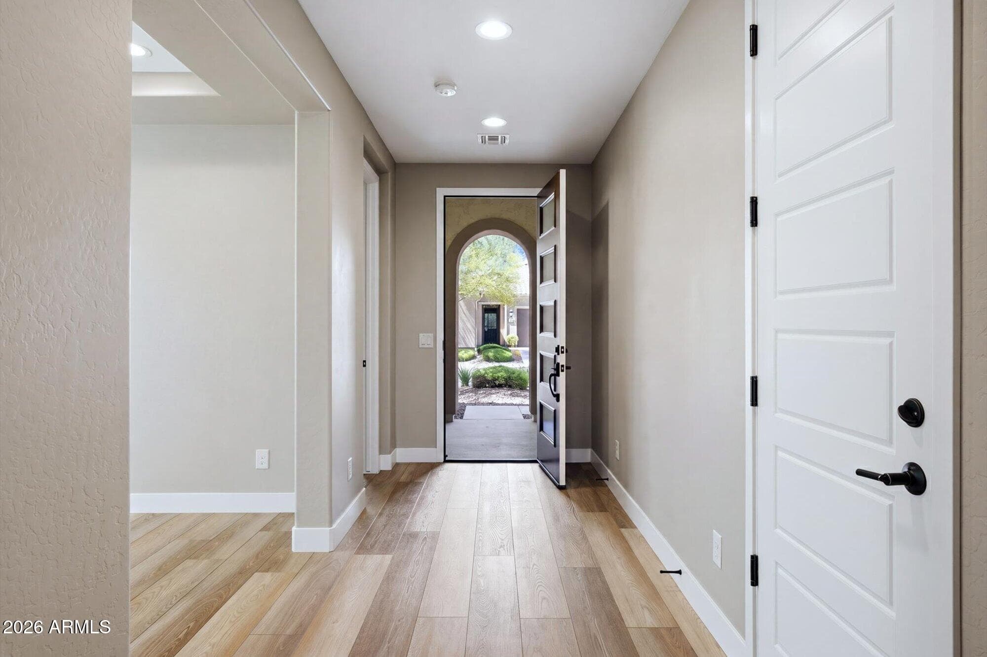 16849 W Merrell Street — photo 3