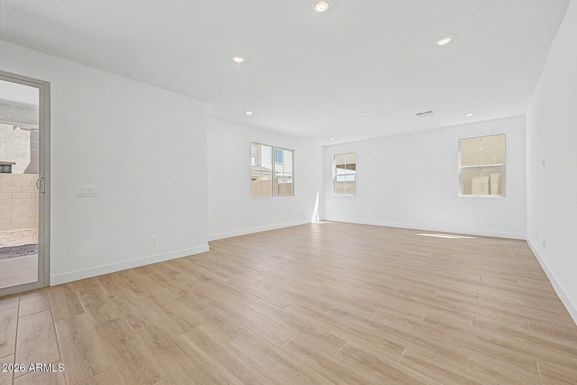 2271 S Jeffry Street — photo 8