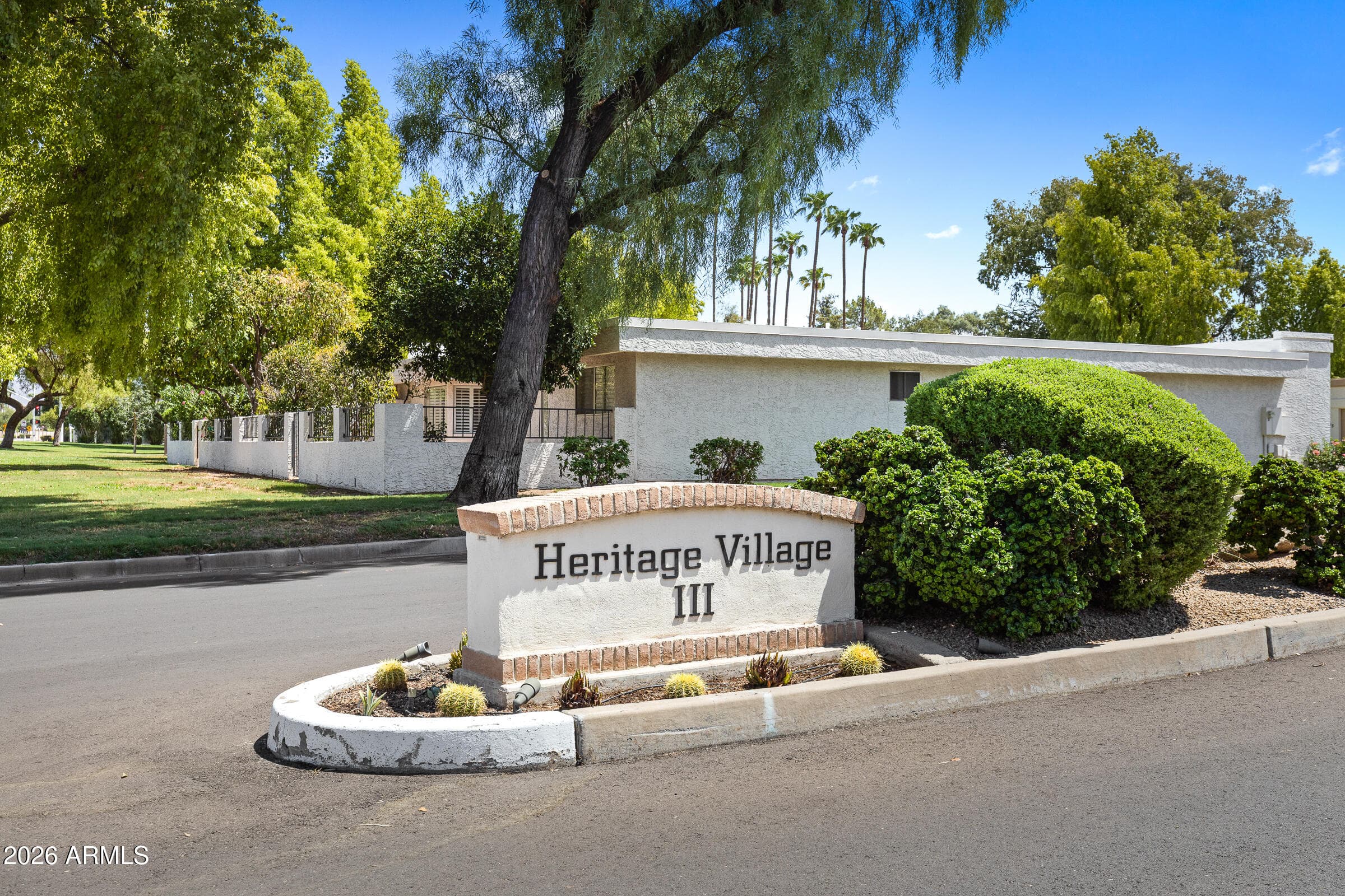 8185 E Del Caverna Drive — photo 3