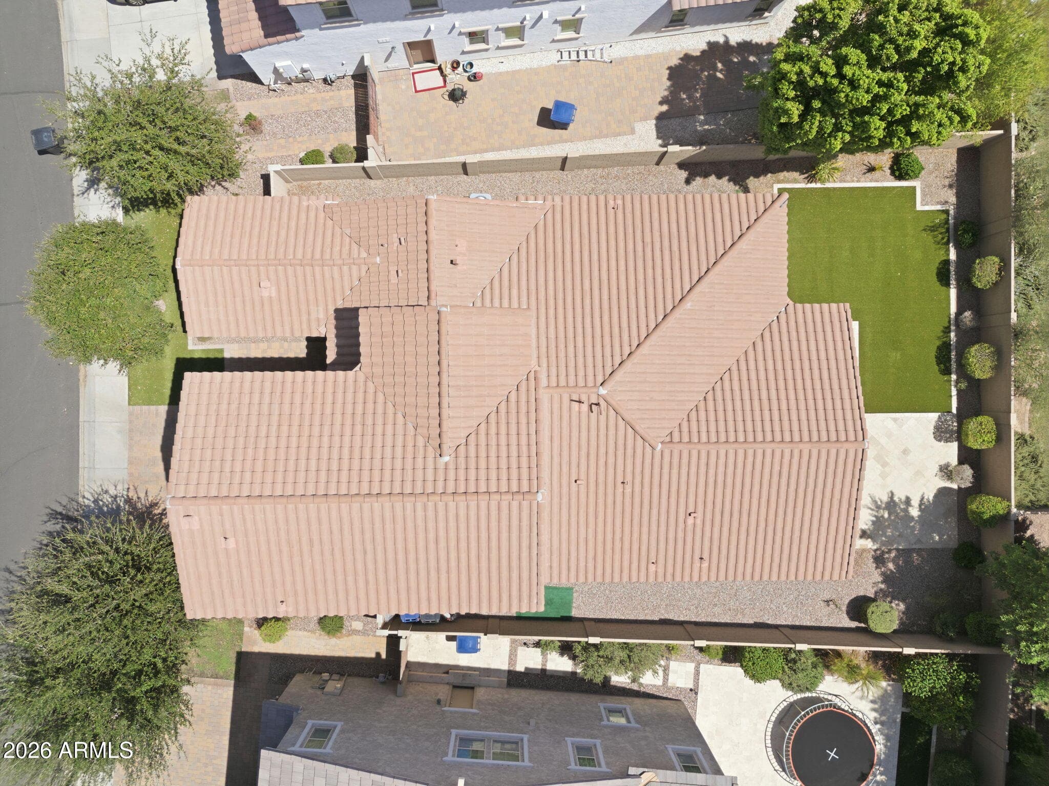 923 W Yellowstone Way — photo 3