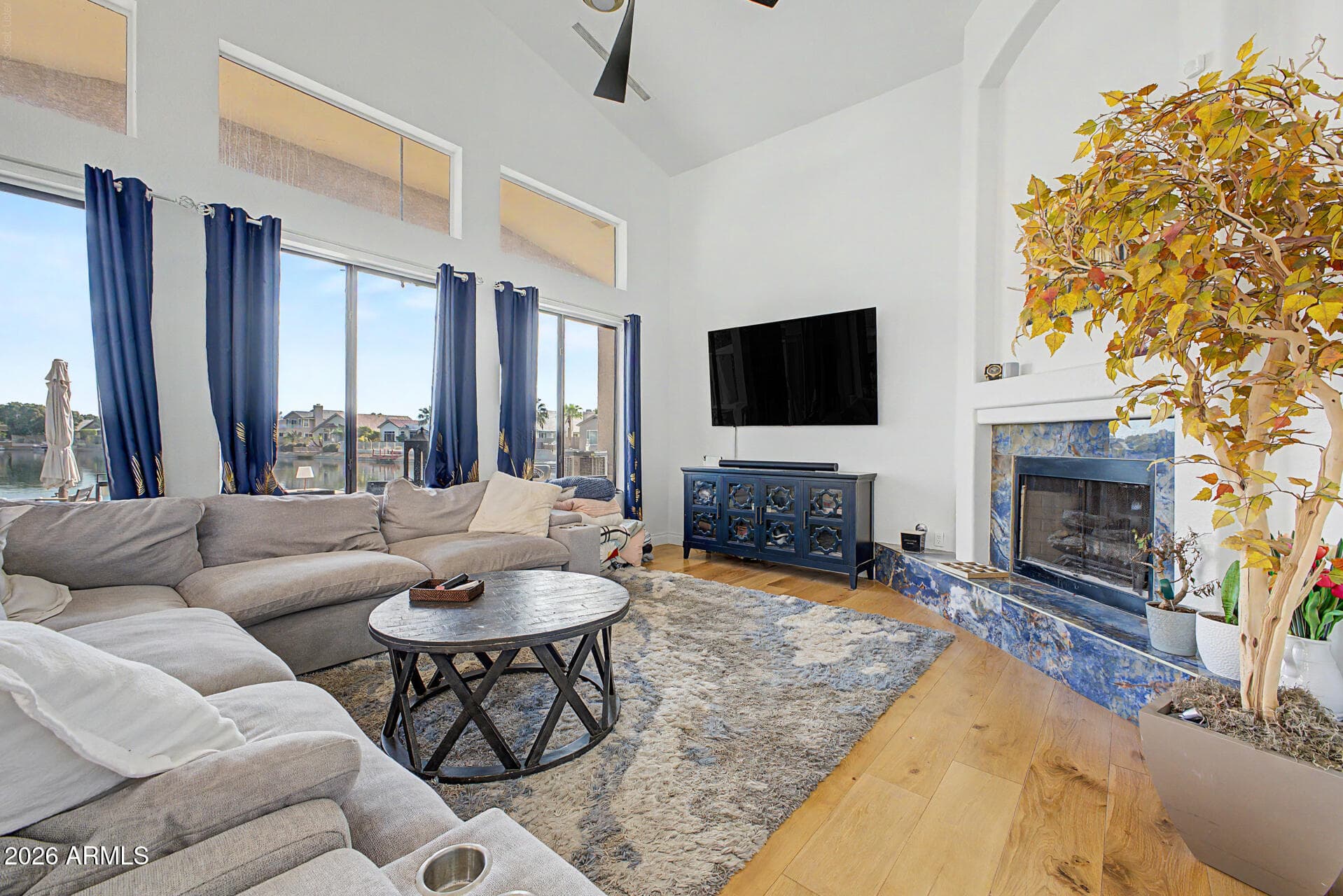 5477 W Quail Avenue — photo 8