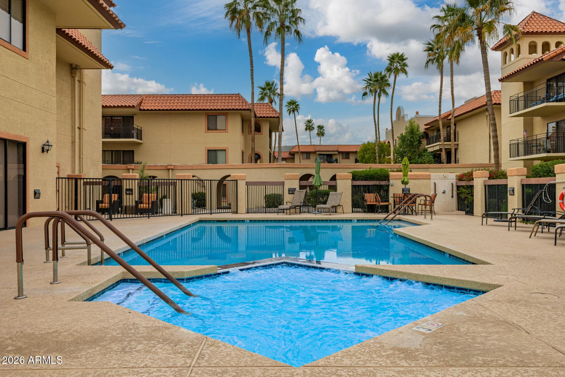 10330 W Thunderbird Boulevard A212 — photo 7