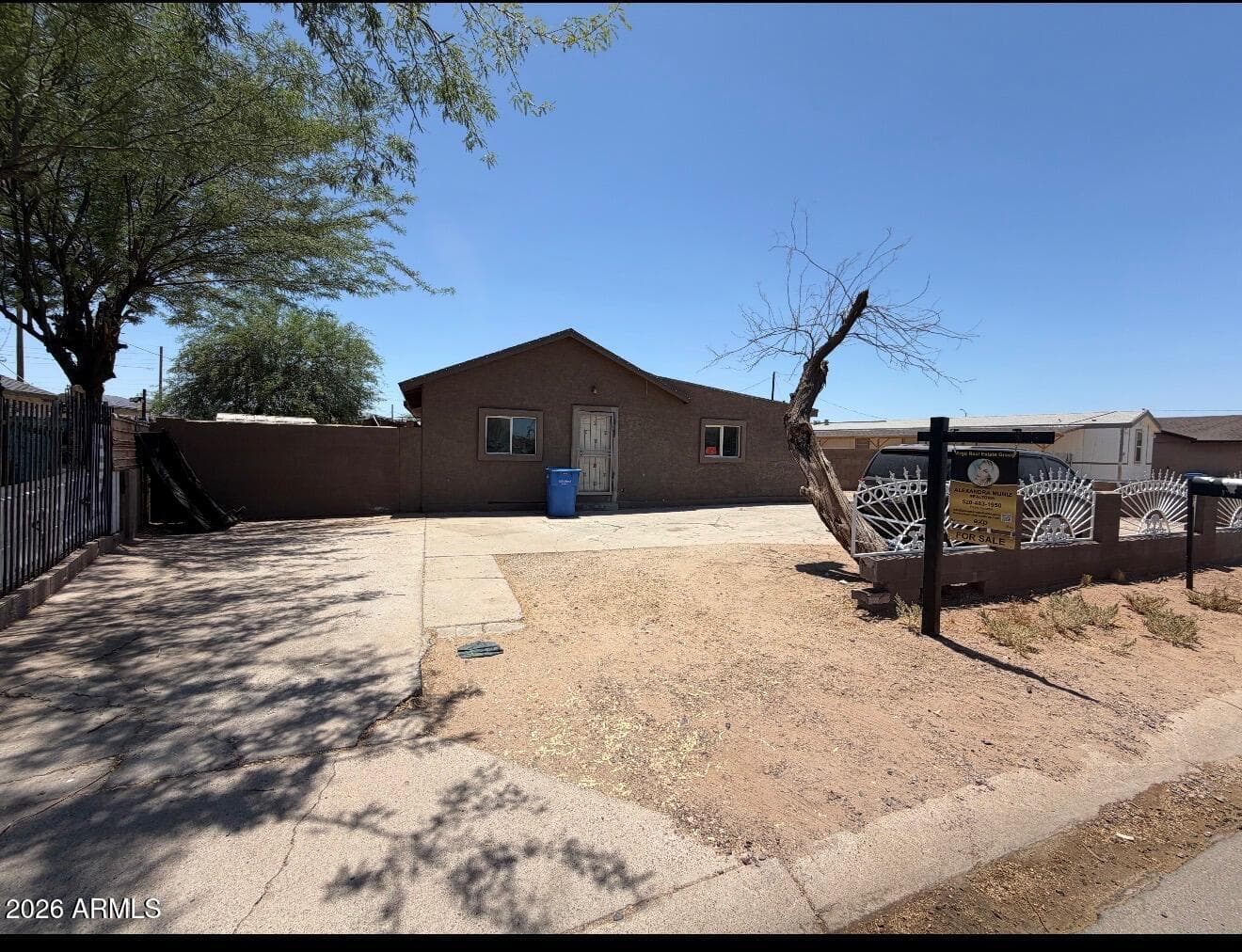 1709 E Encinas Lane, Phoenix, Arizona