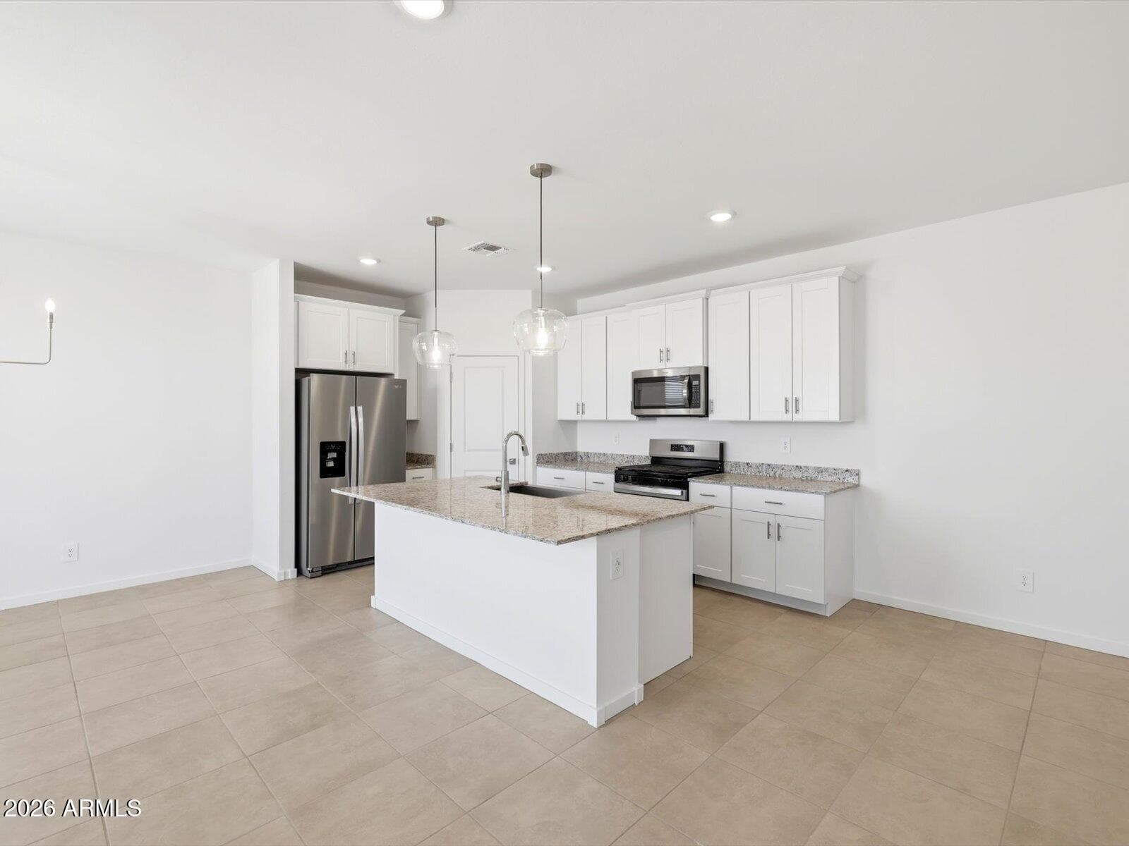 17772 W Monroe Street — photo 3