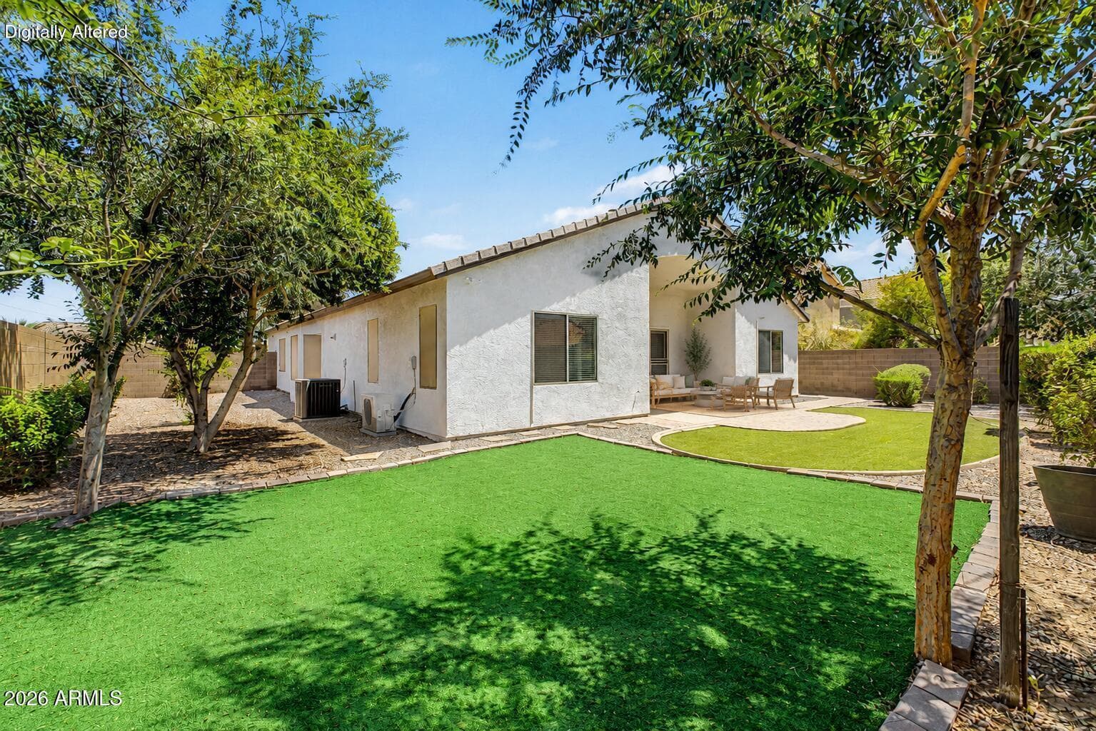2021 E Indigo Drive — photo 4