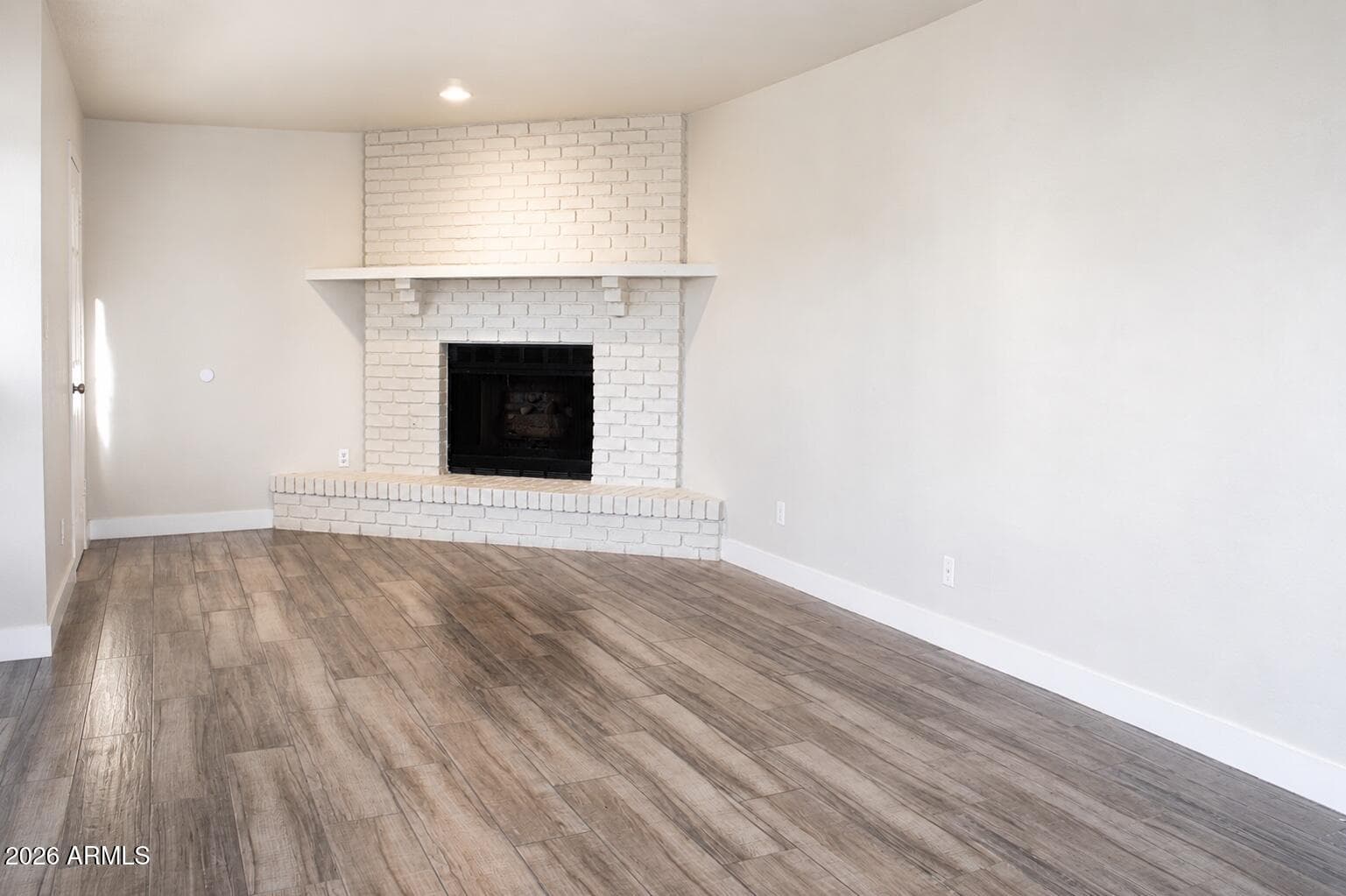 3739 W Flynn Lane — photo 8