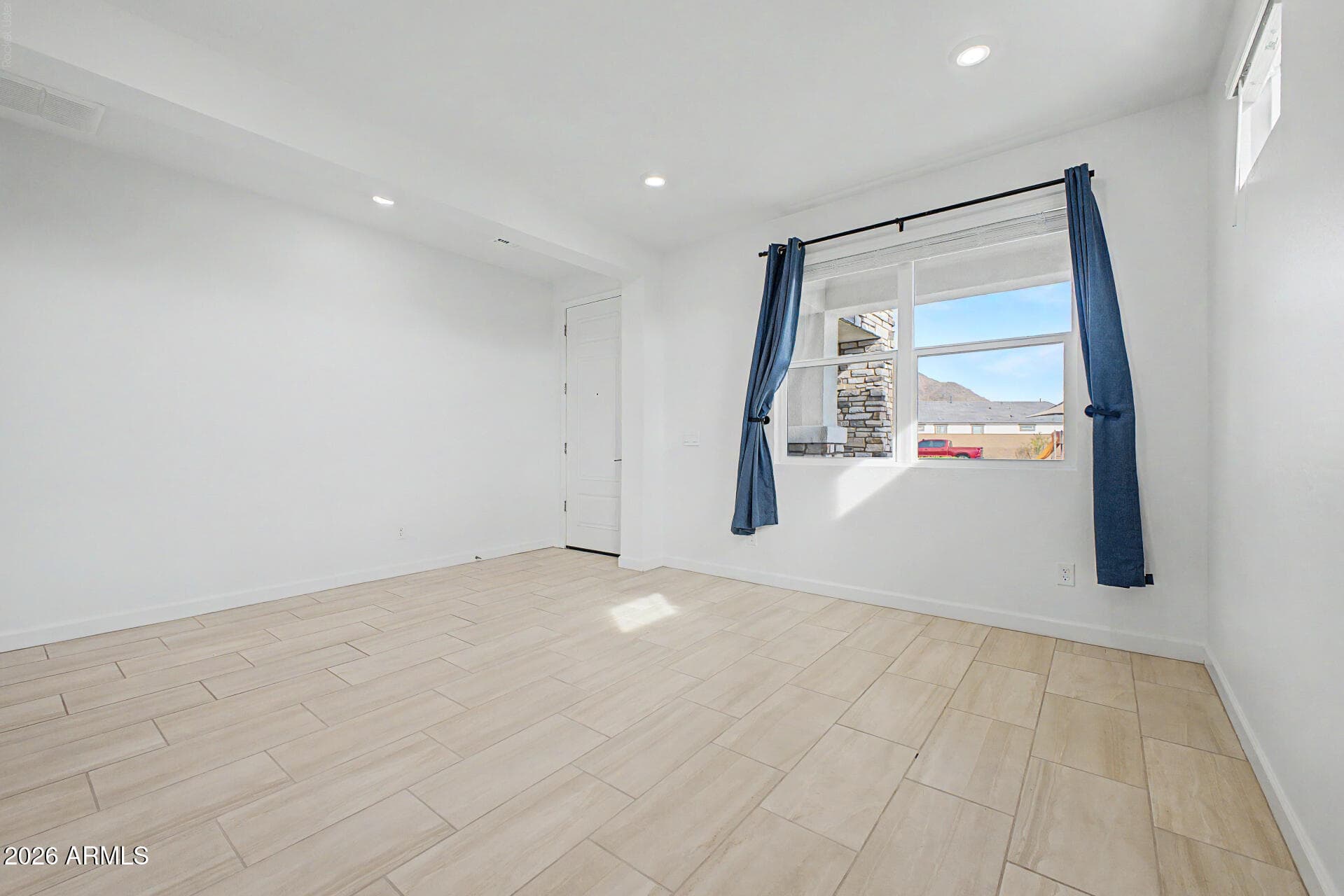 6822 W Andrea Drive — photo 3