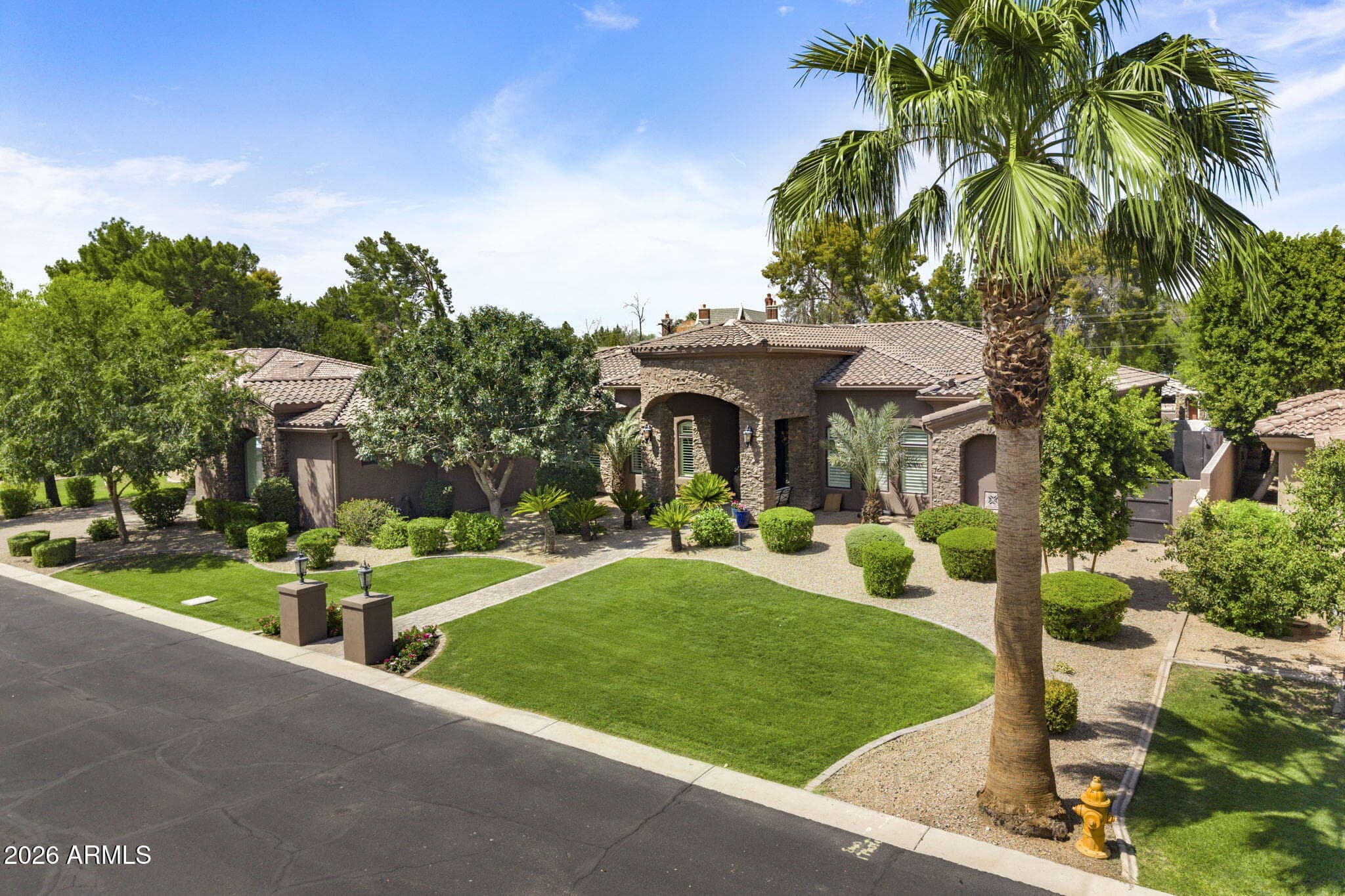 6032 W Victoria Place — photo 3