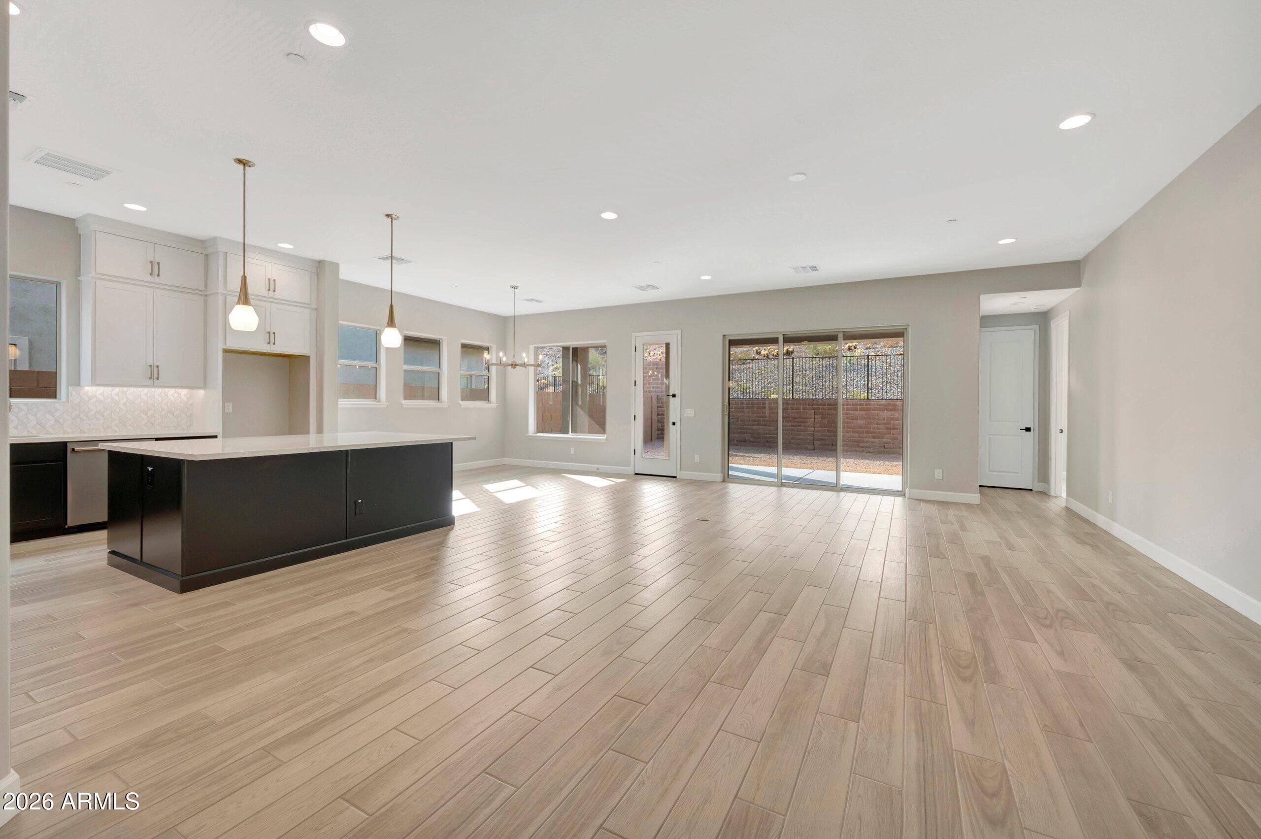32400 N 135th Drive — photo 5