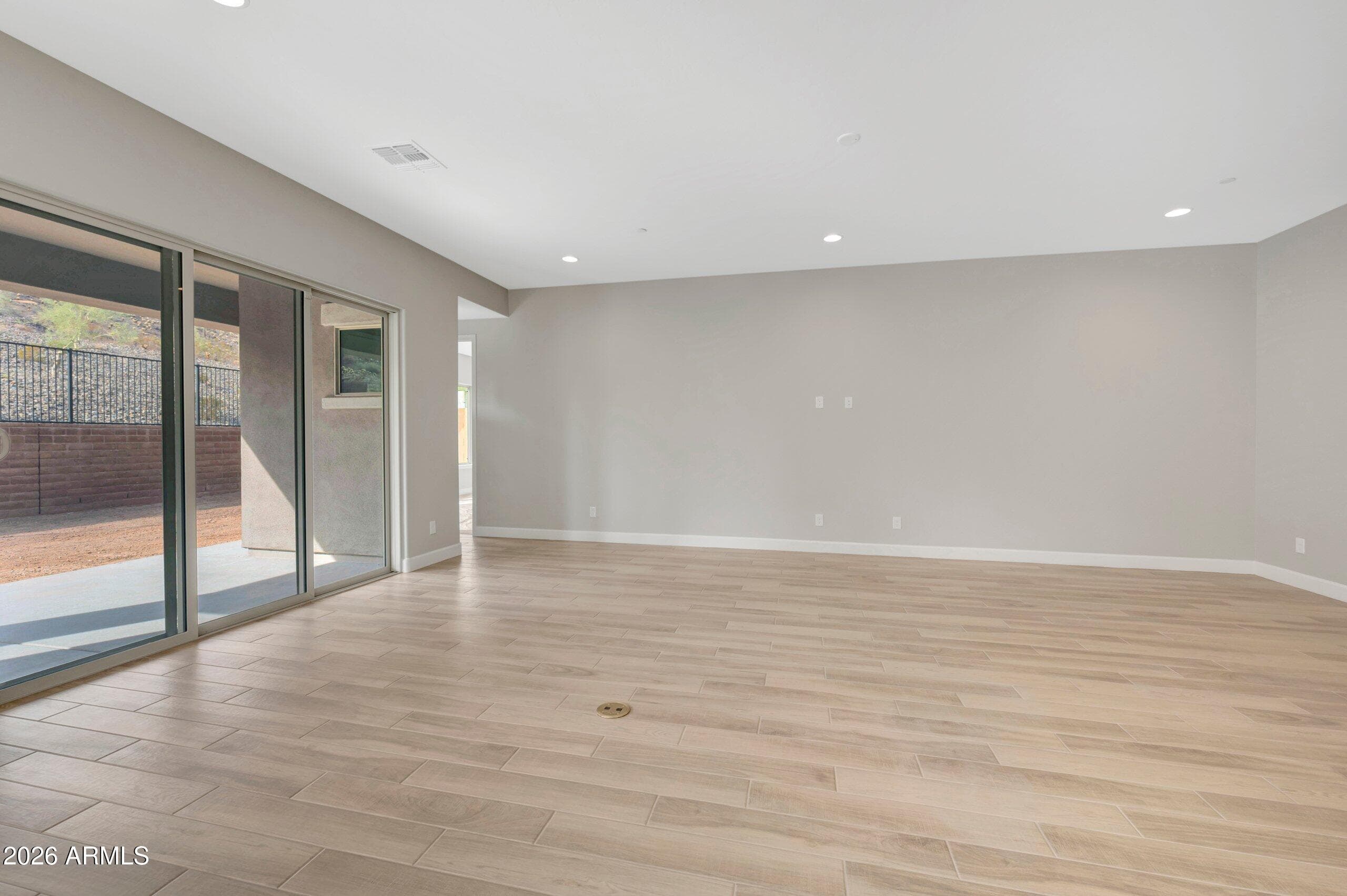 32400 N 135th Drive — photo 6