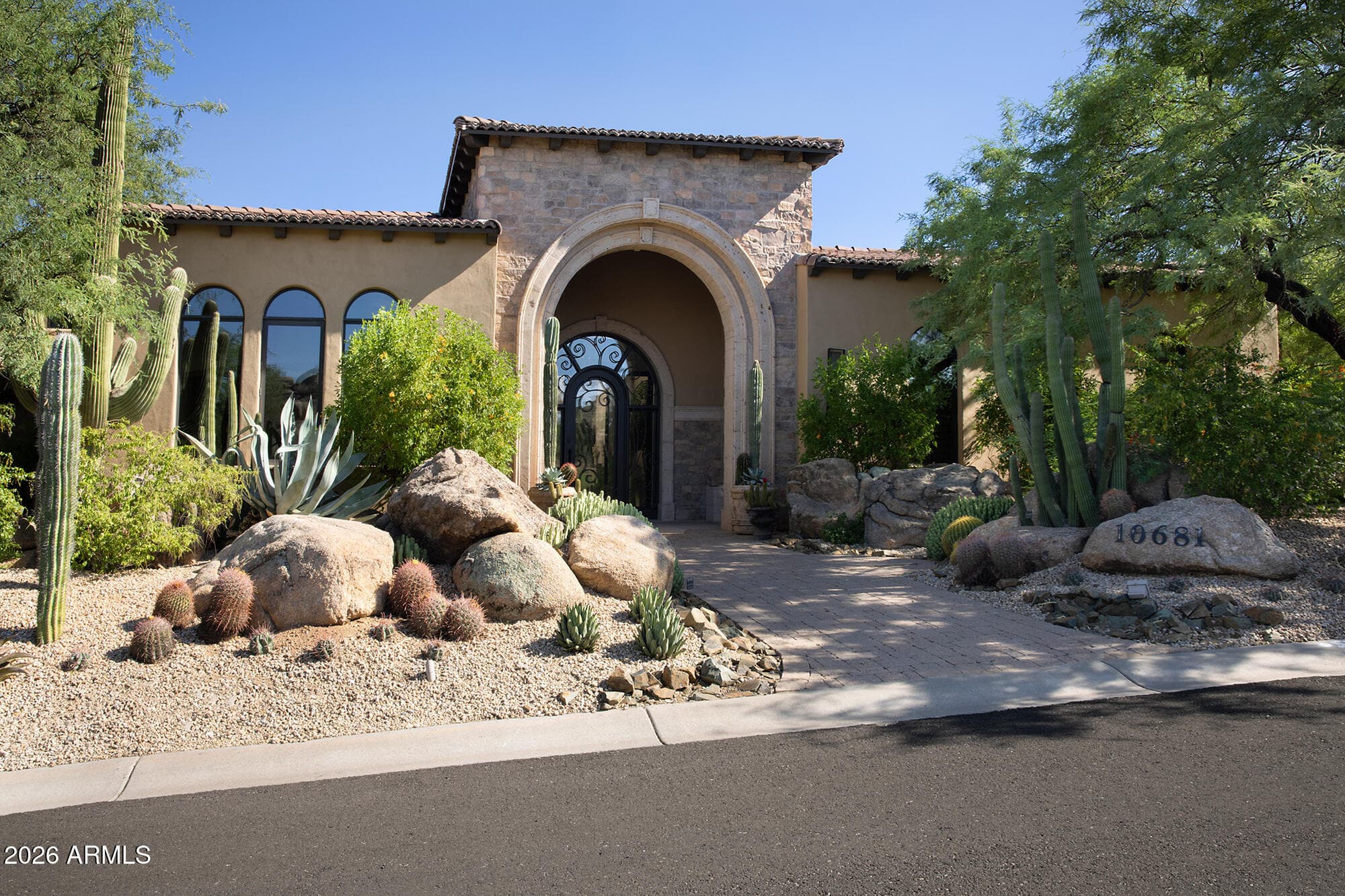 10681 E Greythorn Drive — photo 7