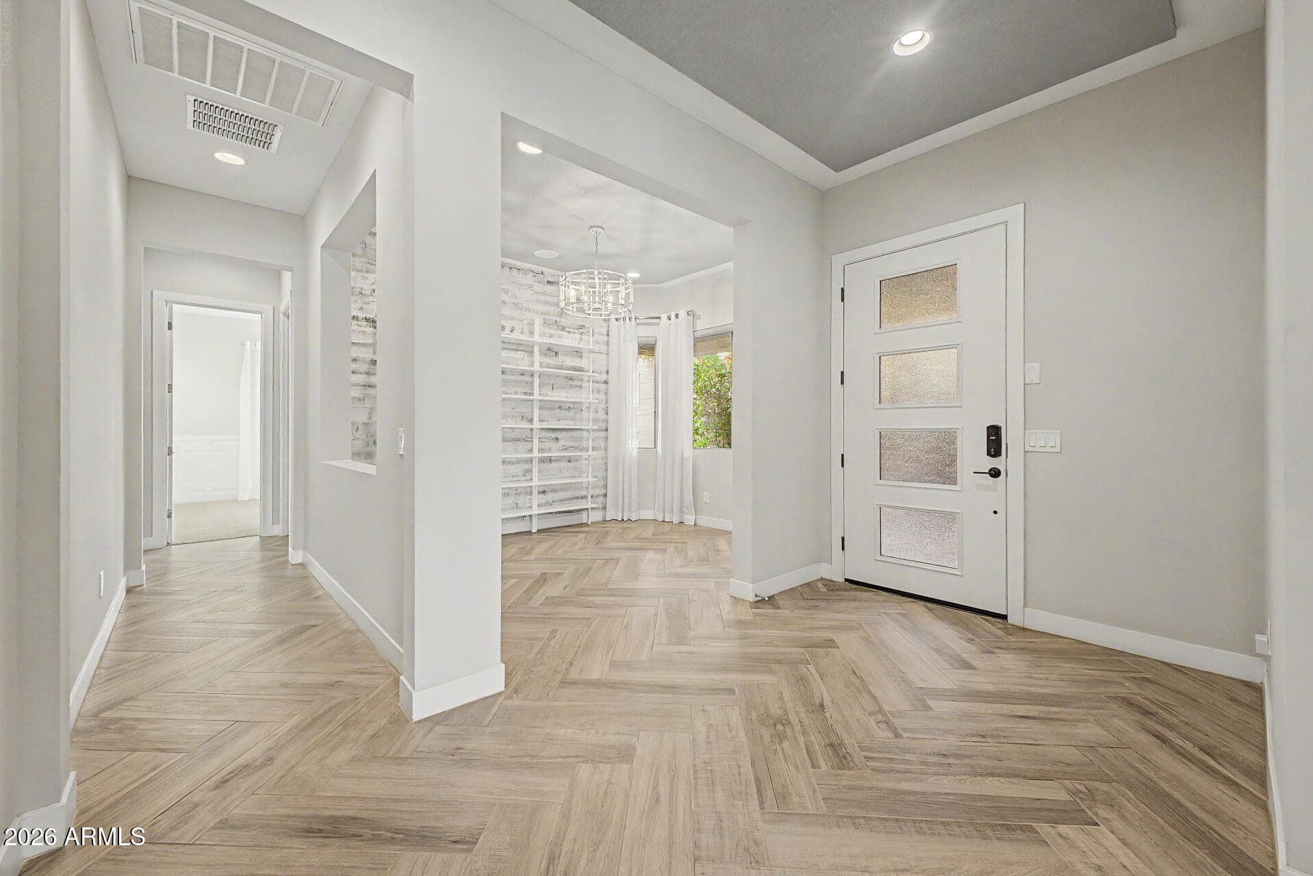 2847 E Los Gatos Drive — photo 5