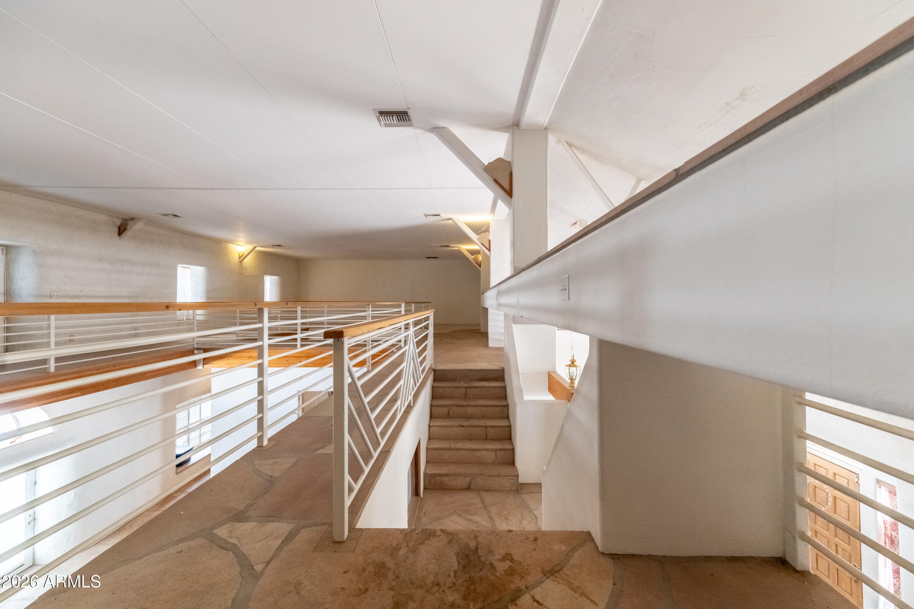 425 S Russell Road — photo 4