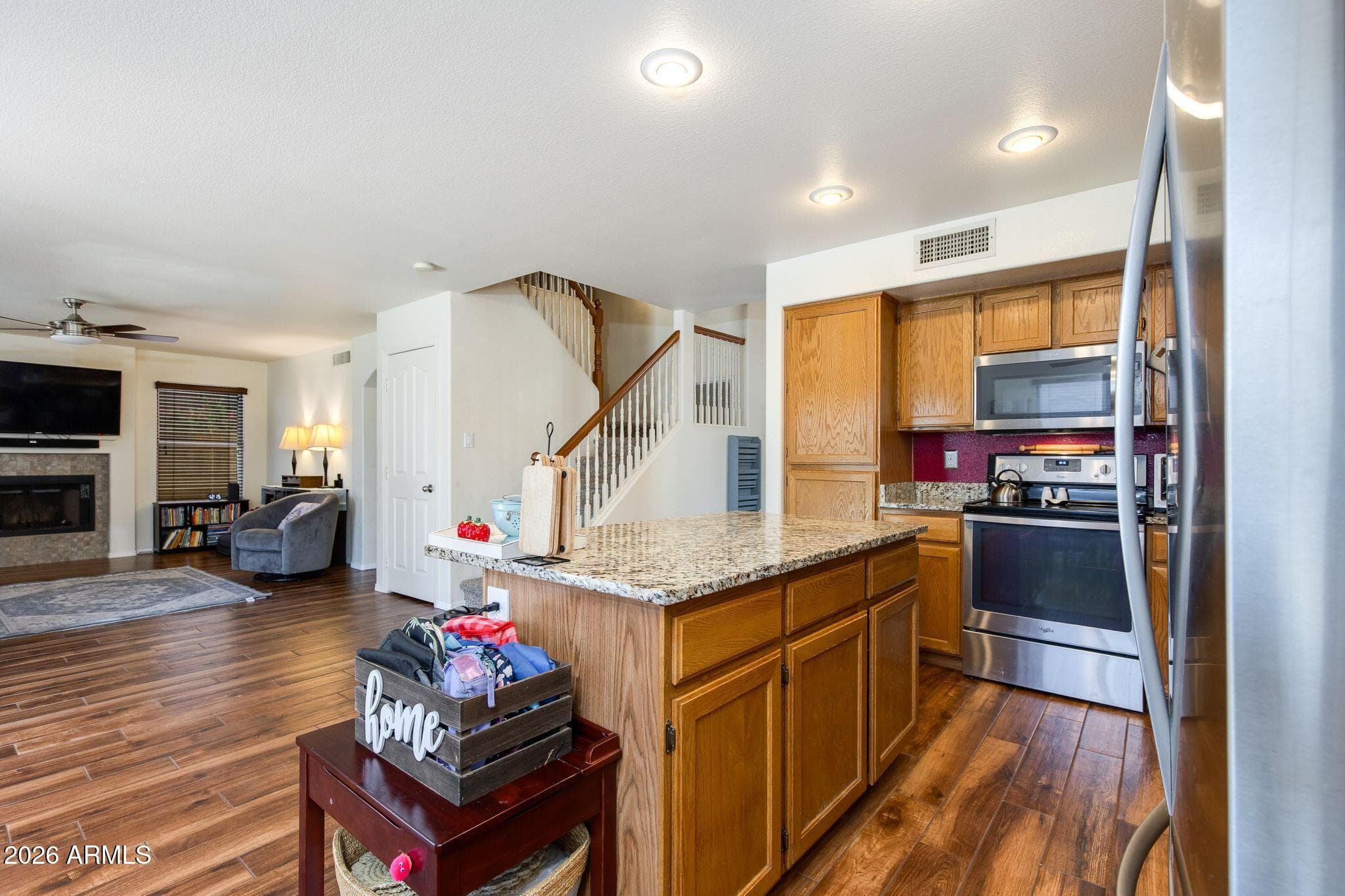 633 W Nopal Avenue — photo 7