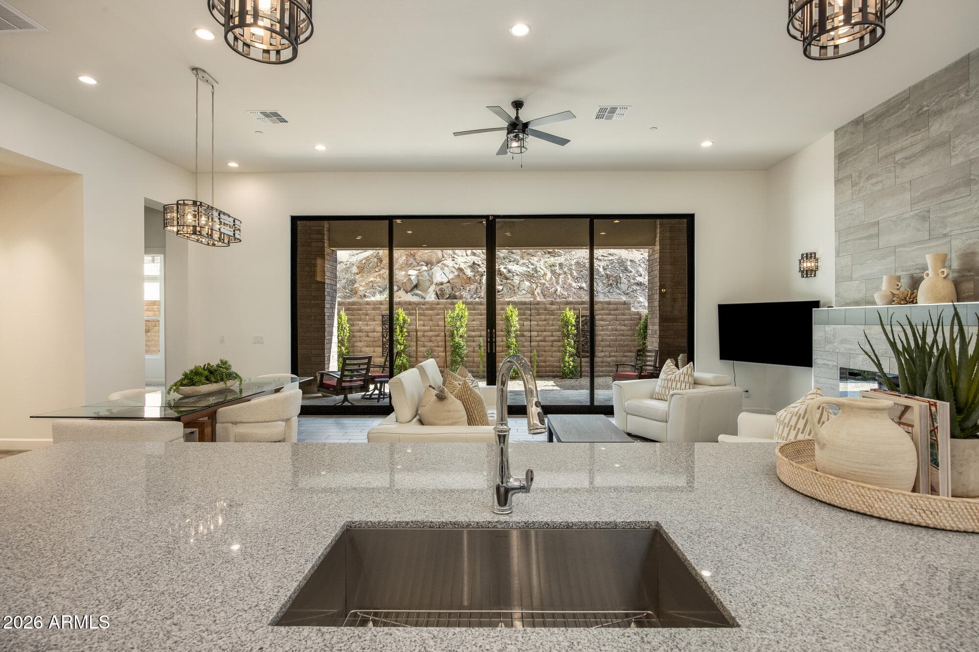14715 N Adero Canyon Drive — photo 2