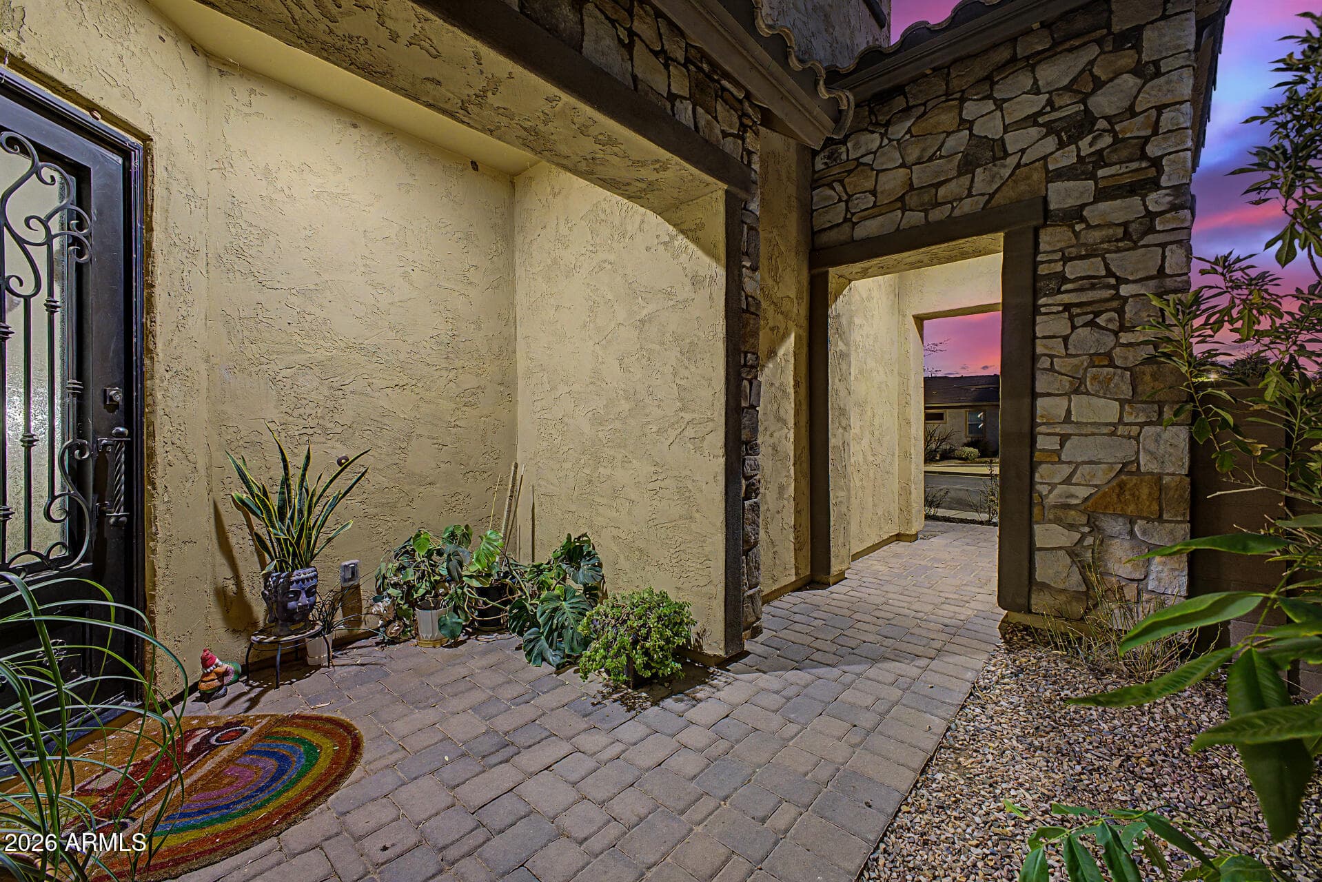 3941 S Adobe Drive — photo 2