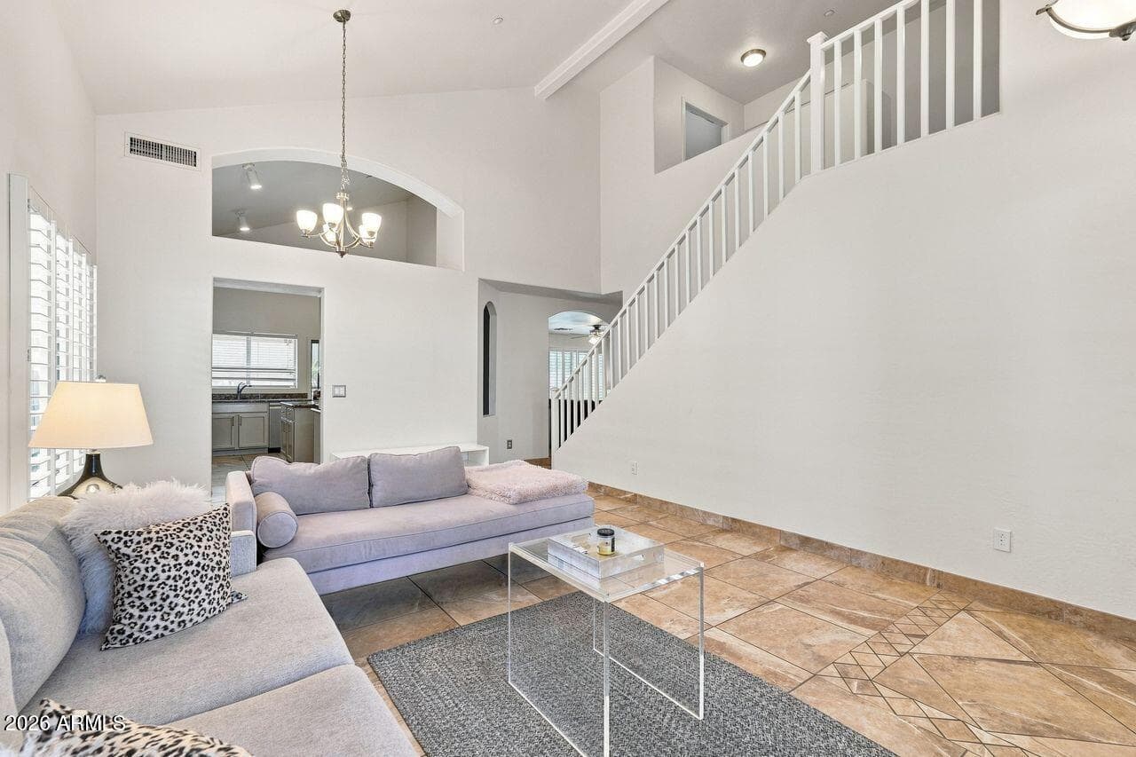 10475 E Karen Drive — photo 3