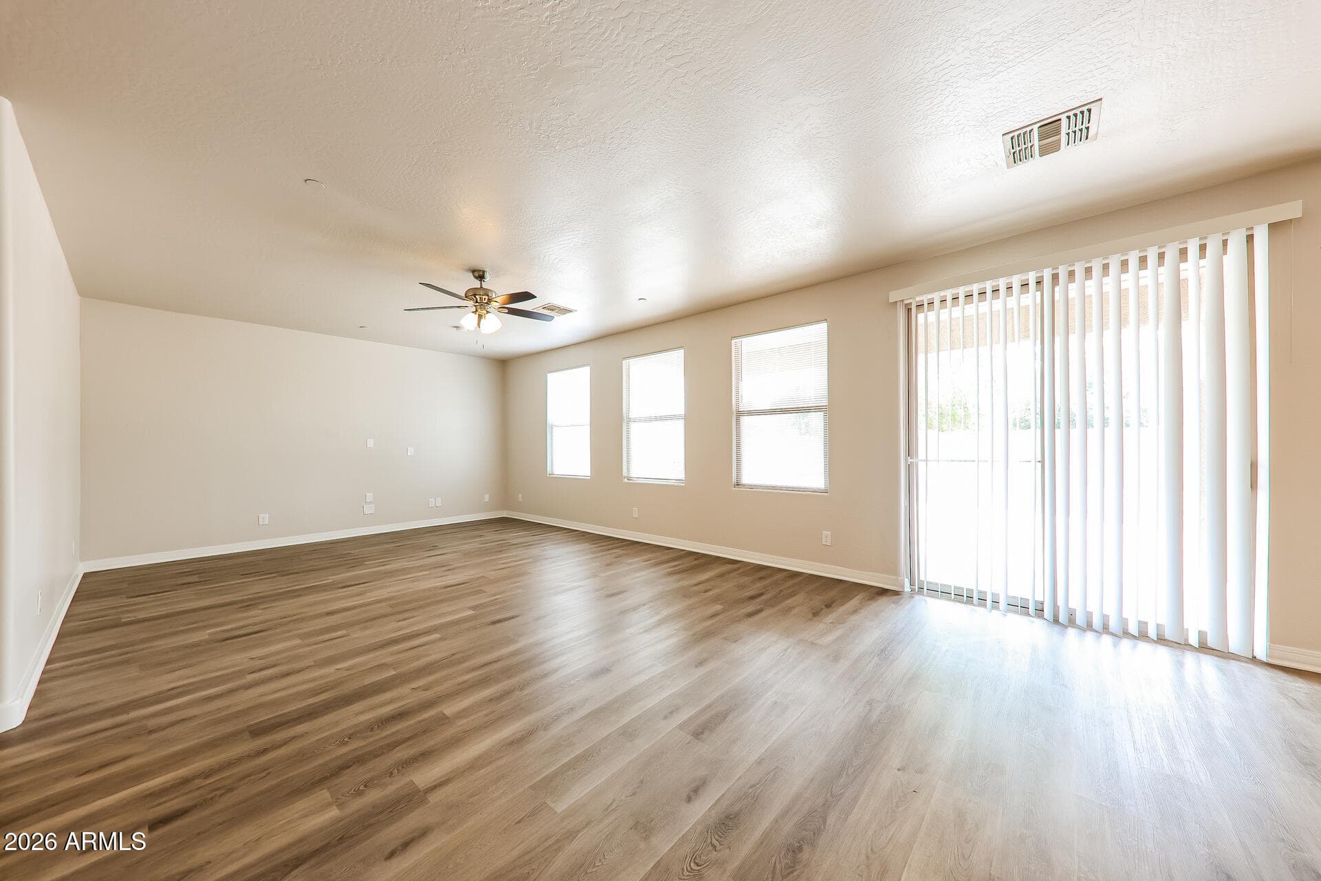 16767 W Jackson Street — photo 8