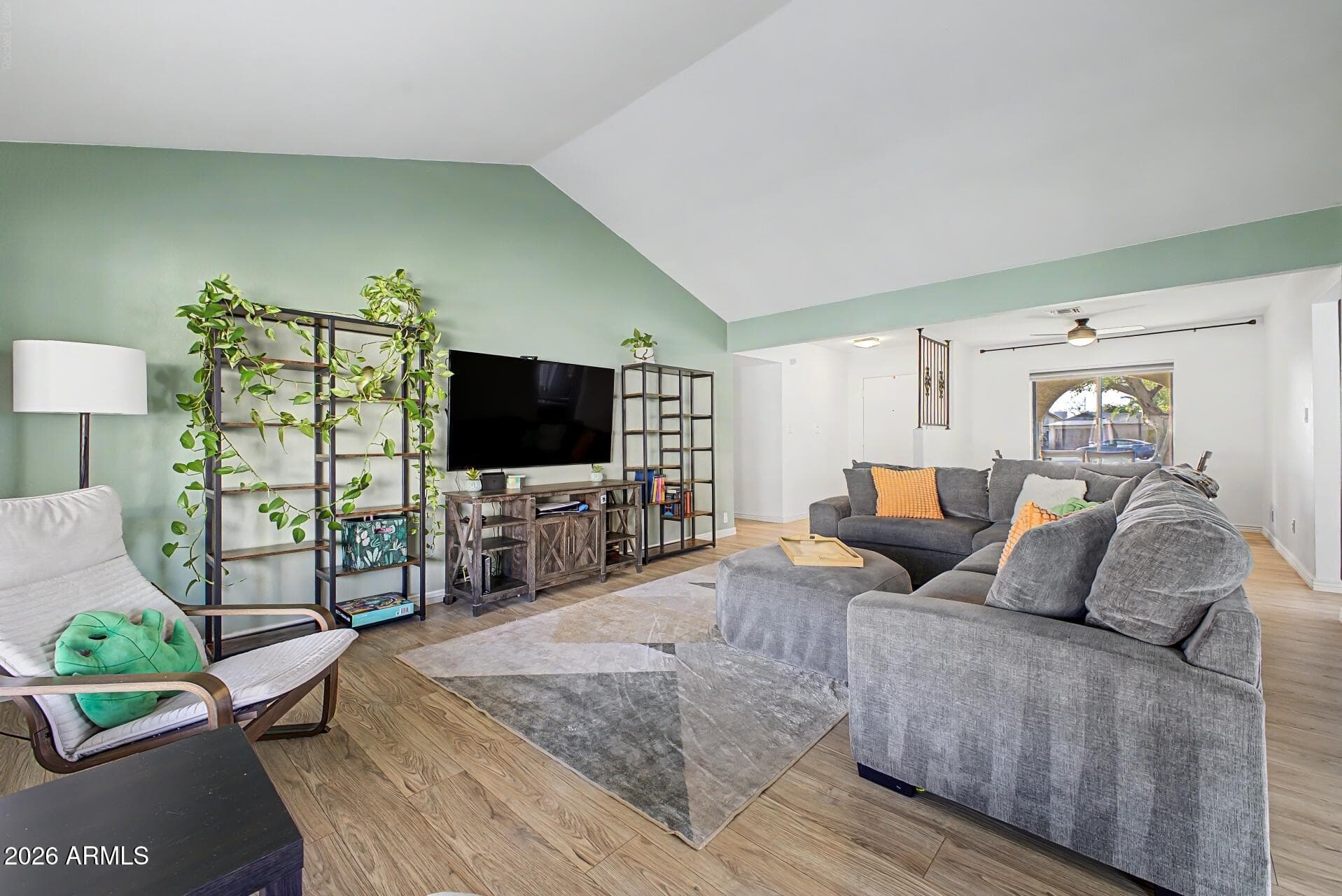 2415 W Dailey Street — photo 8
