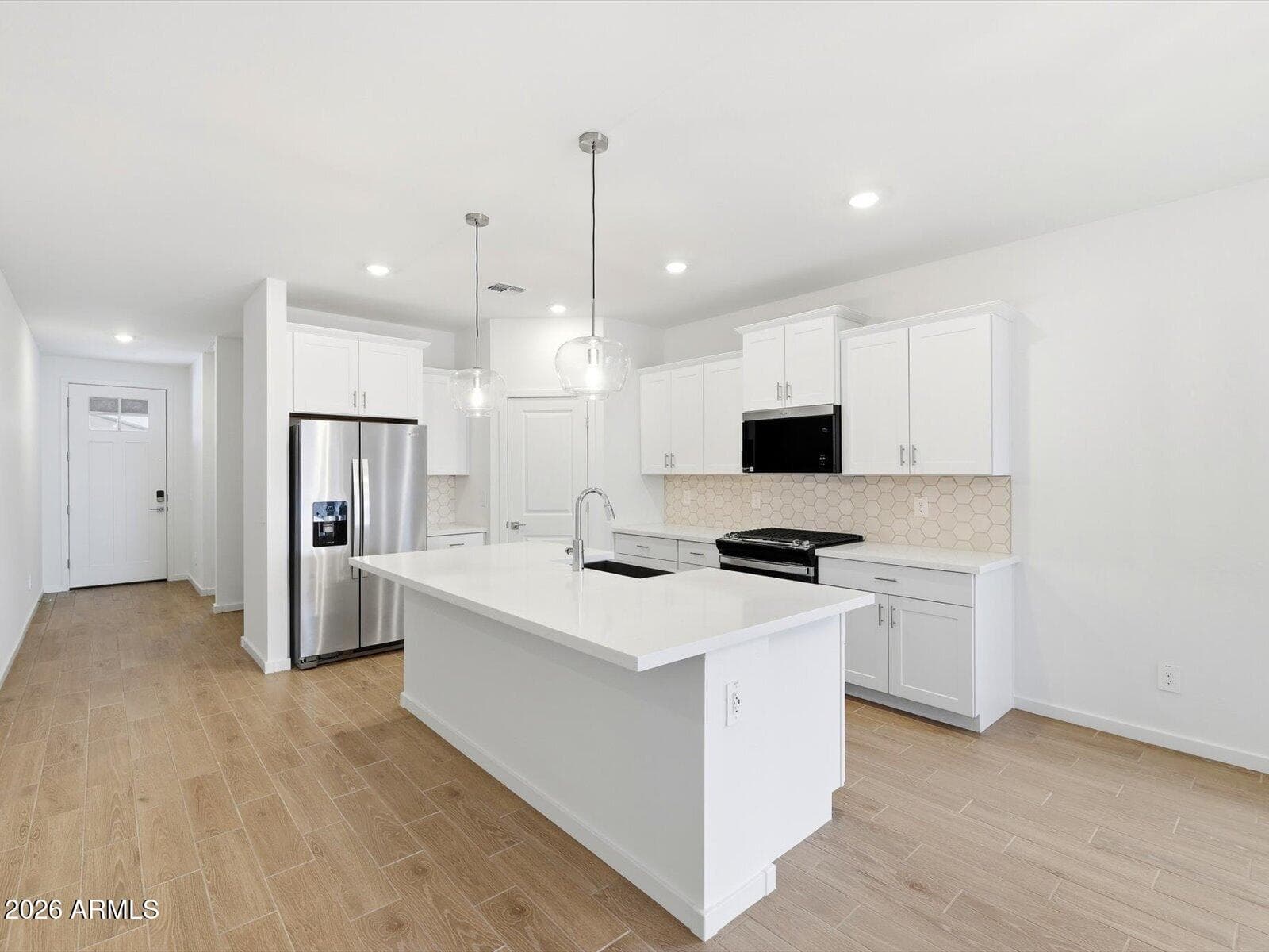 15595 W Honeysuckle Drive — photo 5