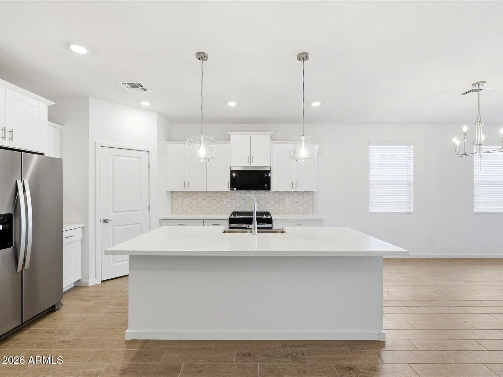 15595 W Honeysuckle Drive — photo 3