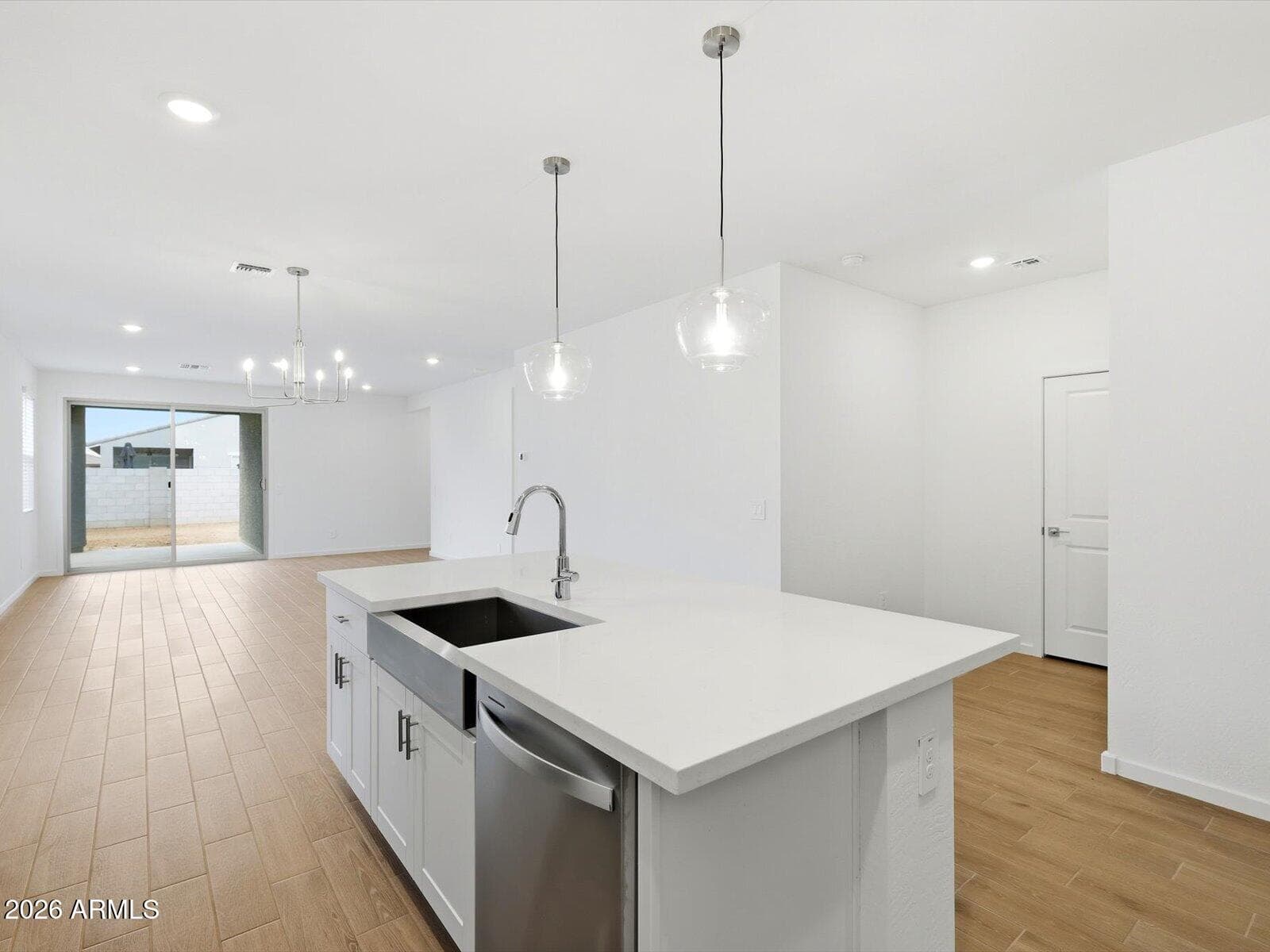 15595 W Honeysuckle Drive — photo 8