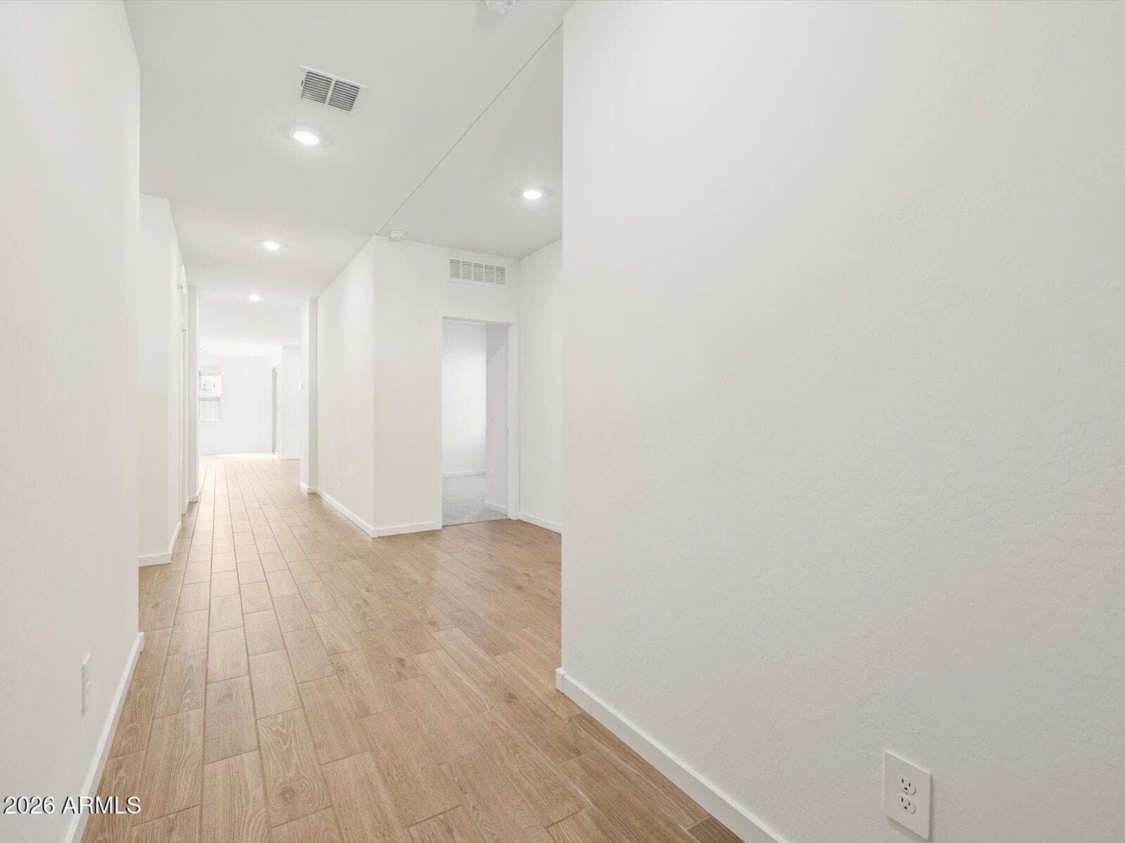 15633 W Honeysuckle Drive — photo 8