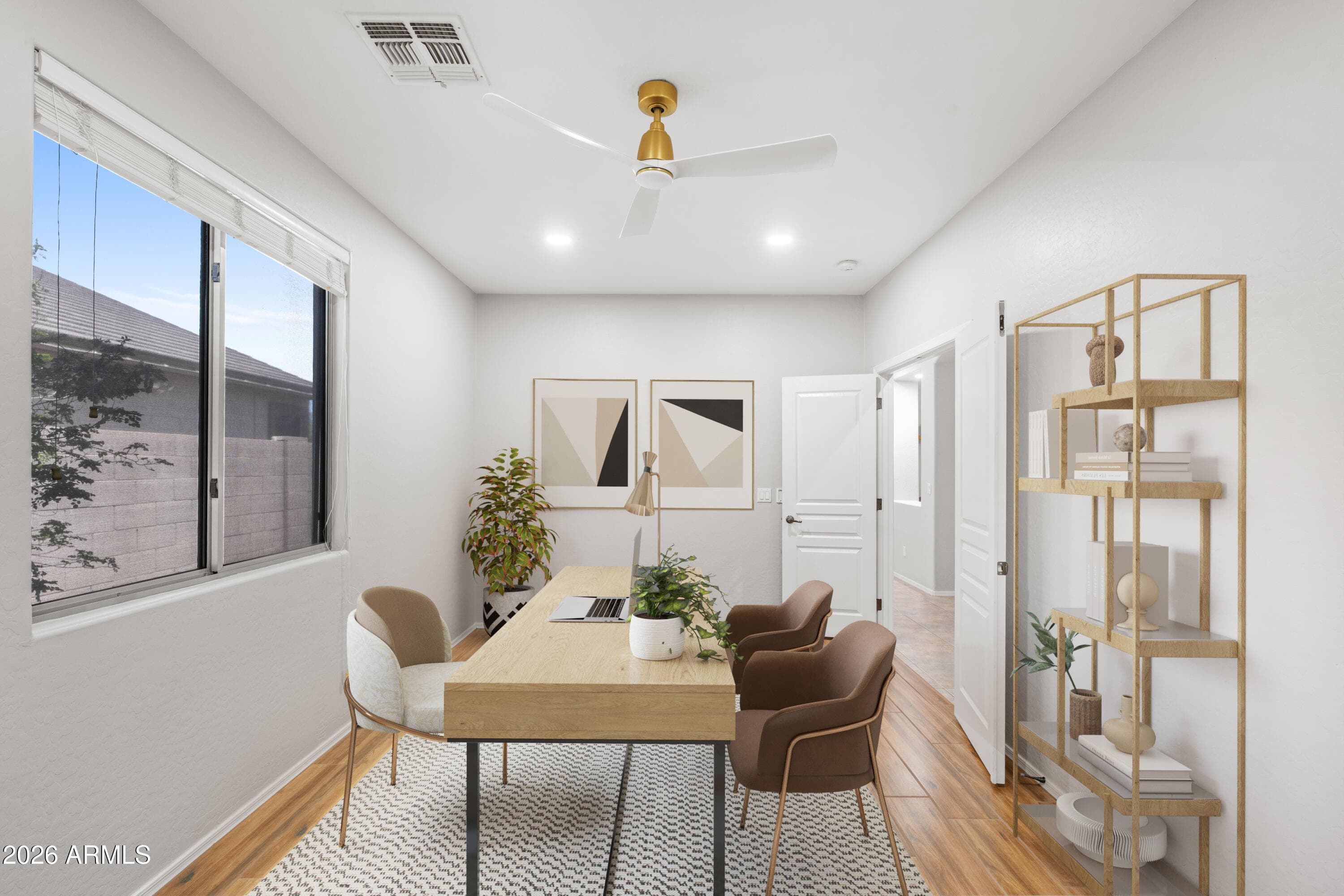2517 N Raven Circle — photo 3
