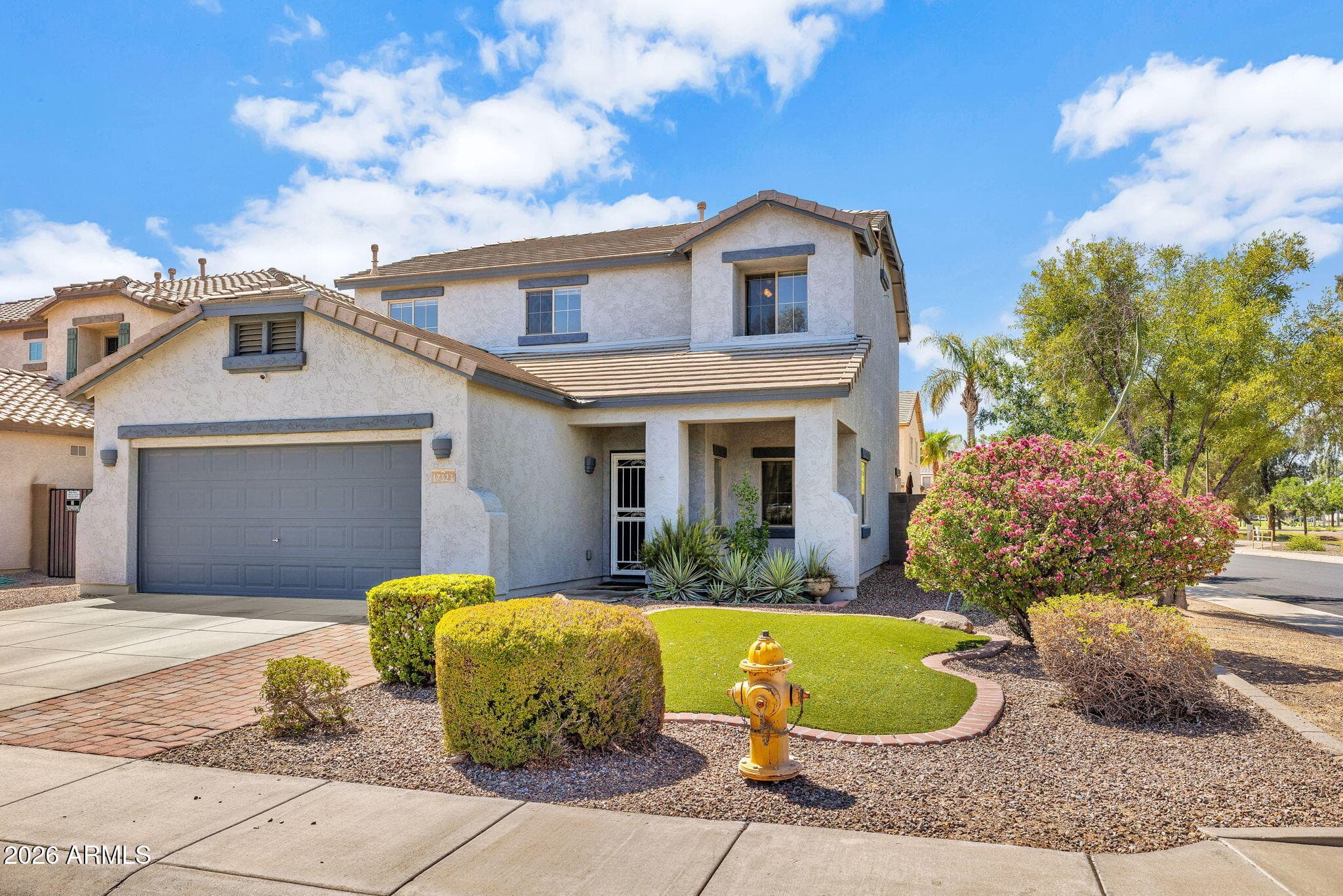 17323 W Ironwood Street — photo 4
